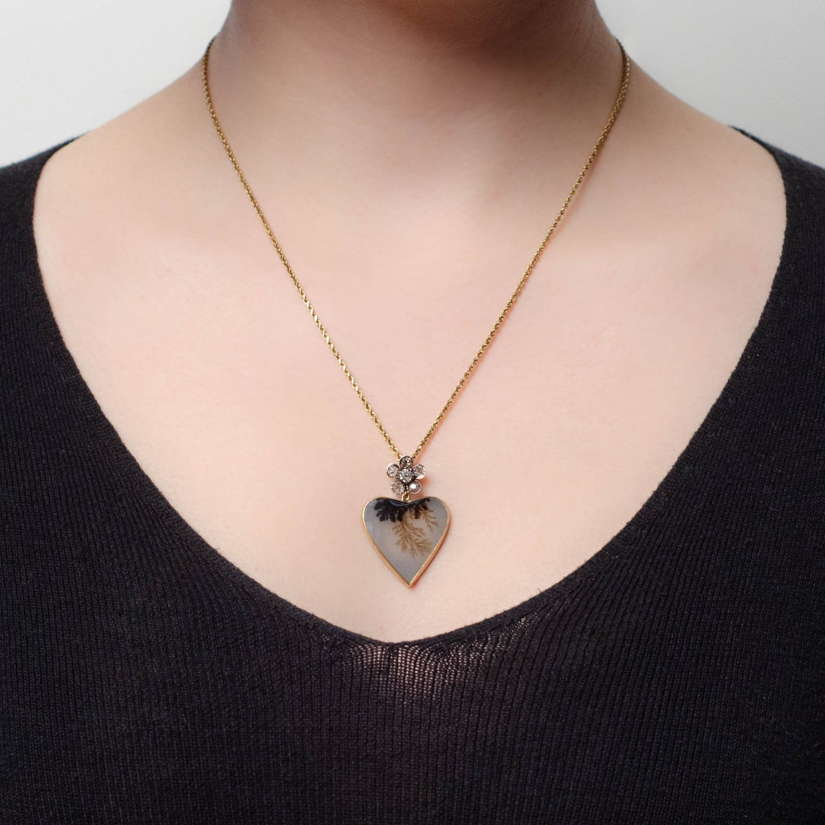 Dendritic Agate and Diamond Pendant of 14k Gold - Trademark Antiques