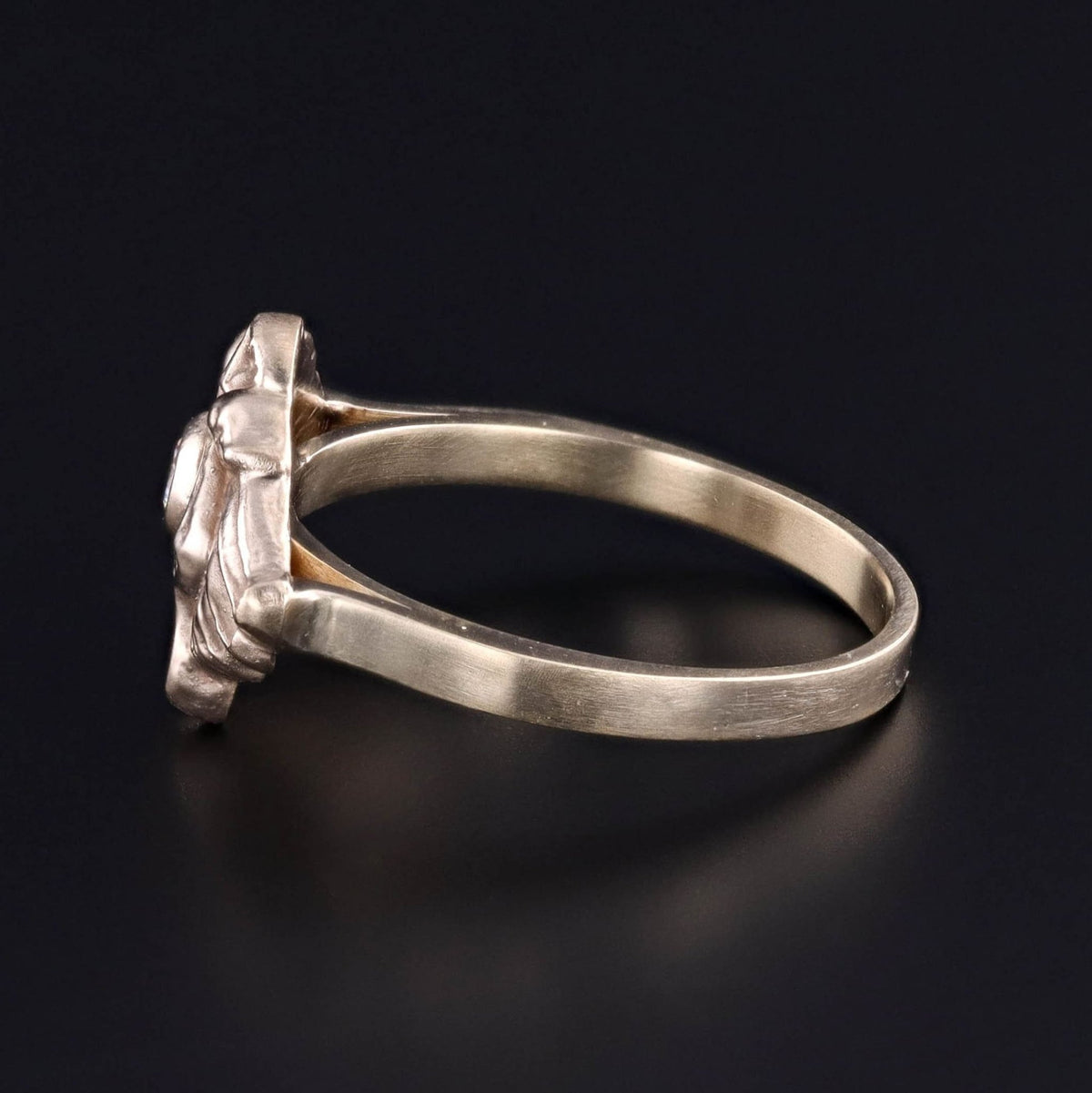 Egytpian Revival Reproduction Ring of 14k Gold - Trademark Antiques