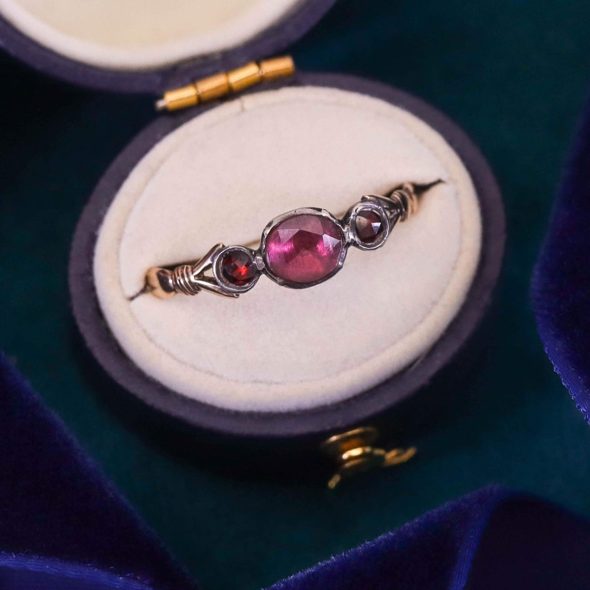 Georgian Garnet Ring of 14k Gold and Silver - Trademark Antiques