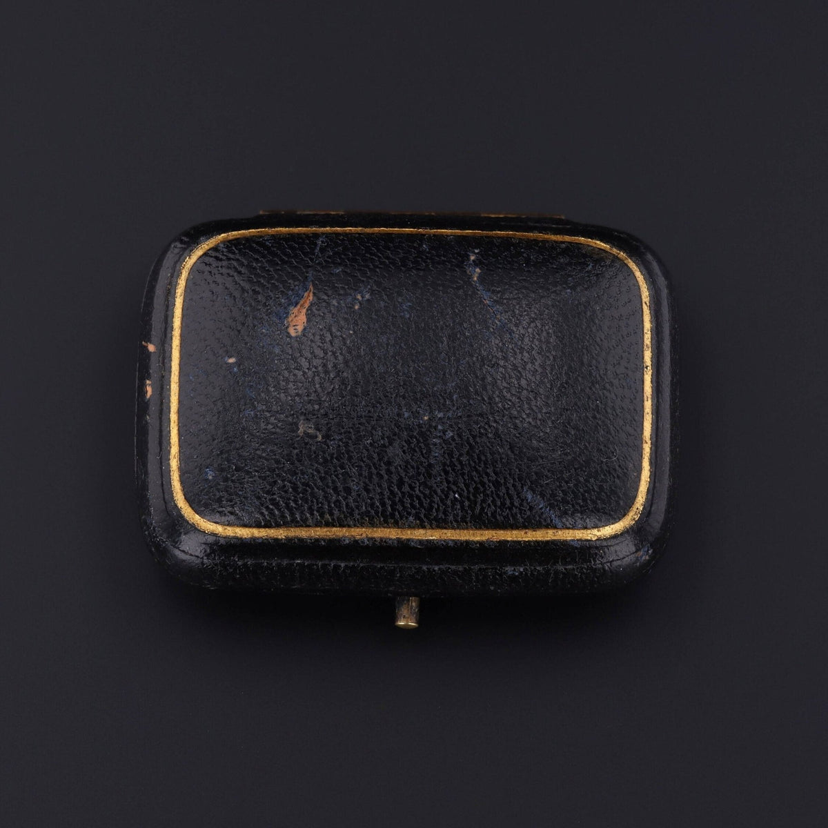 Georgian Hand Brooch of 18k Gold in Antique Box - Trademark Antiques