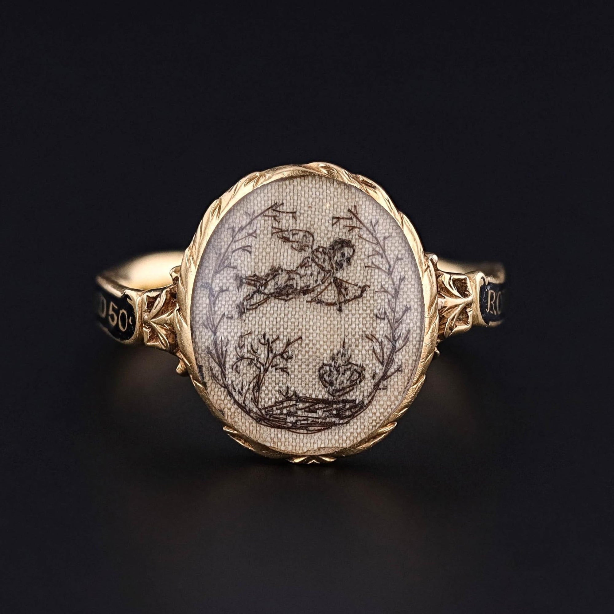 Georgian Mourning Ring of 18k Gold - Trademark Antiques