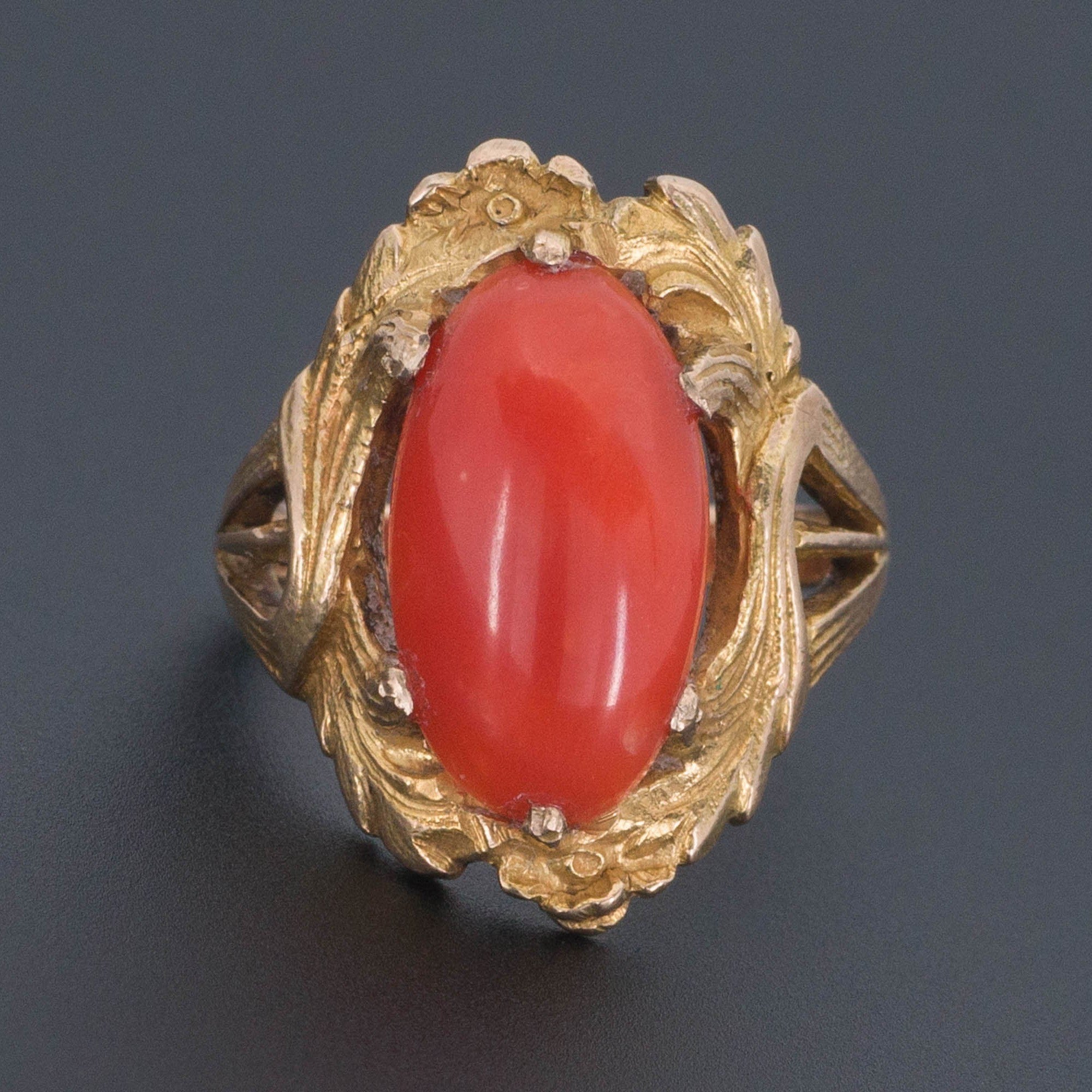 Art Nouveau Oval Coral Ring of 10k Gold