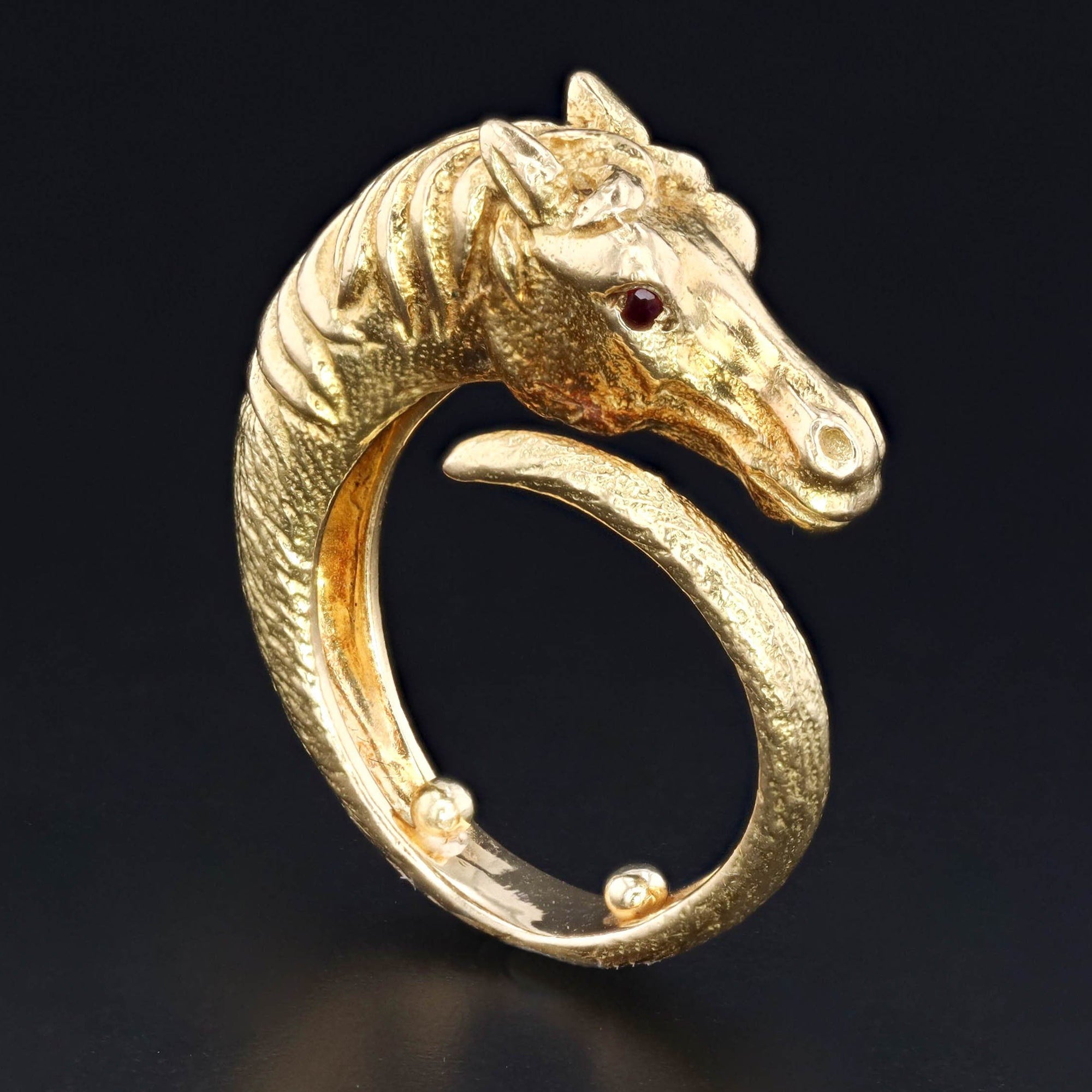 Vintage Horse Wrap Around Ring of 18k Gold