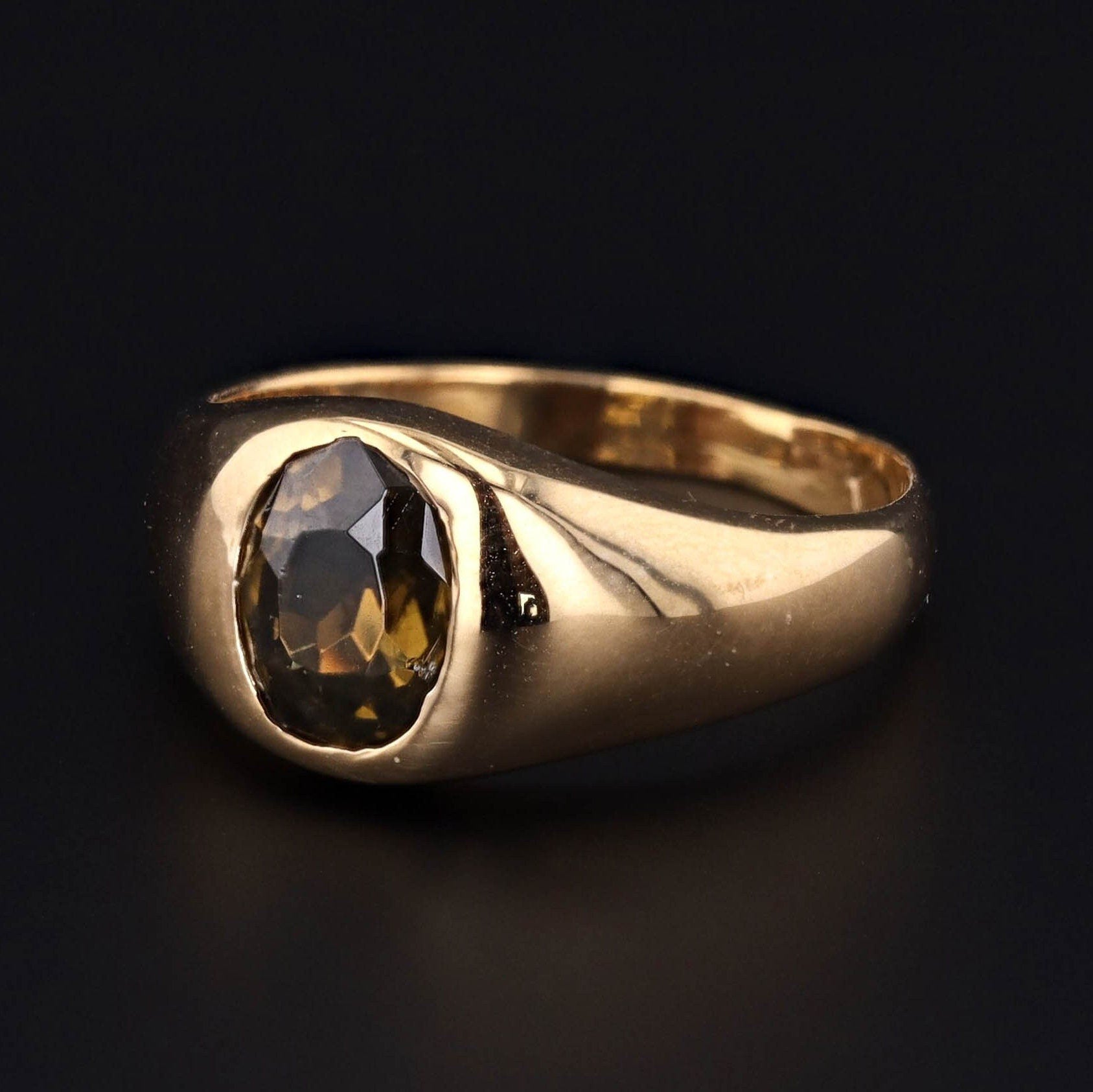 Vintage Zircon Ring of 14k Gold