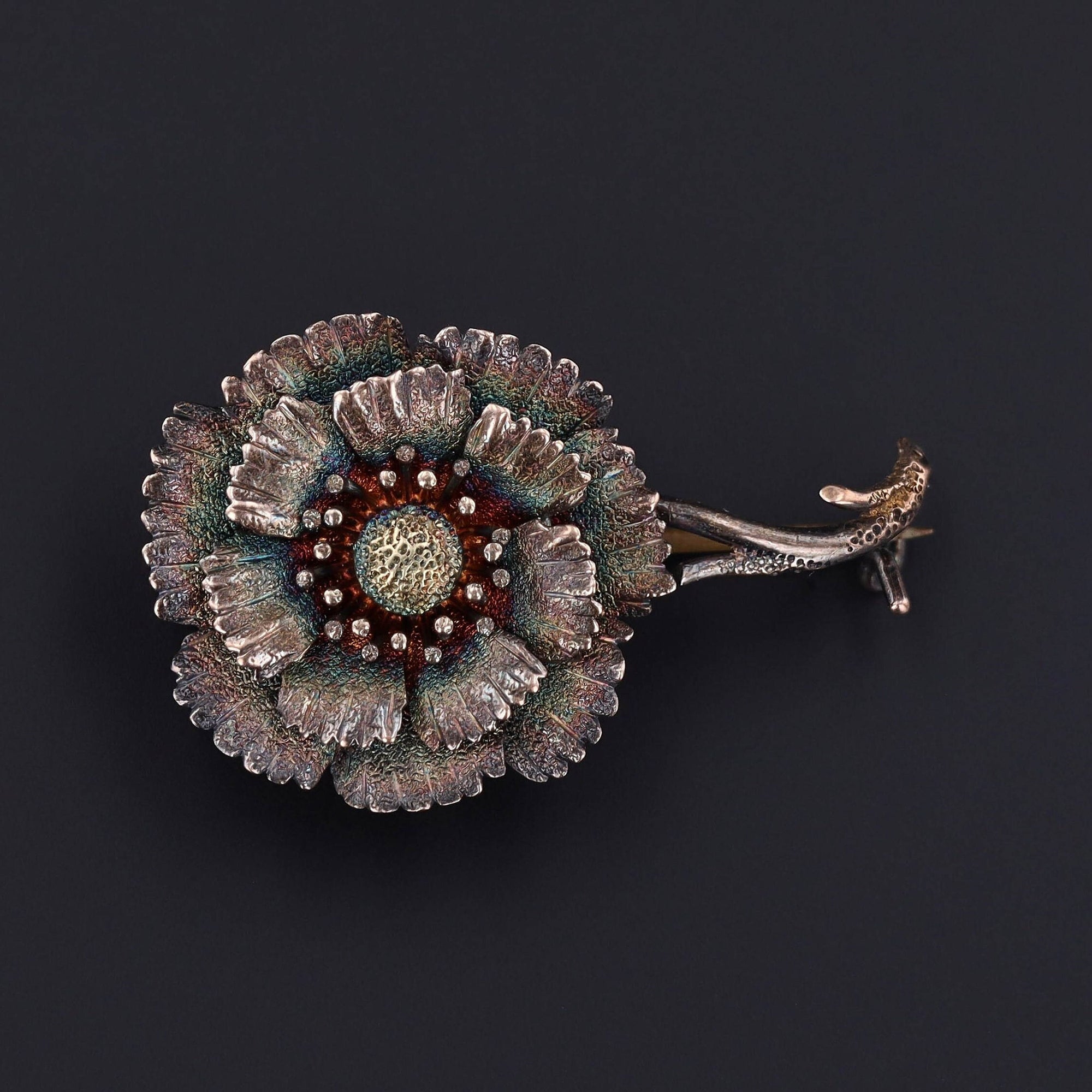 Antique Flower Brooch of 14k Gold