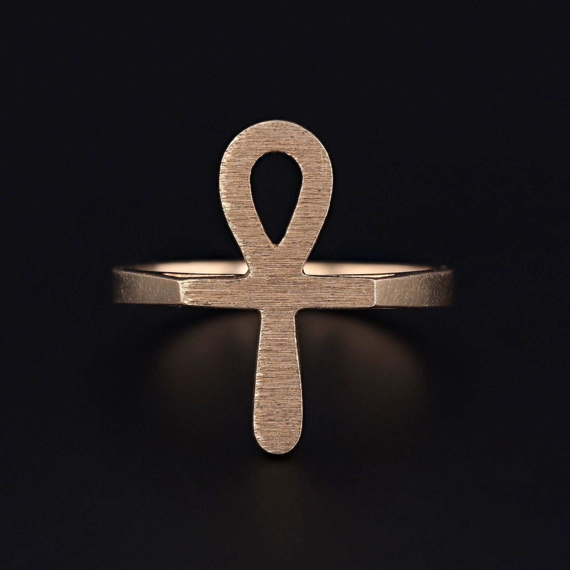 Vintage Ankh Egyptian Revival Ring of 14k Gold