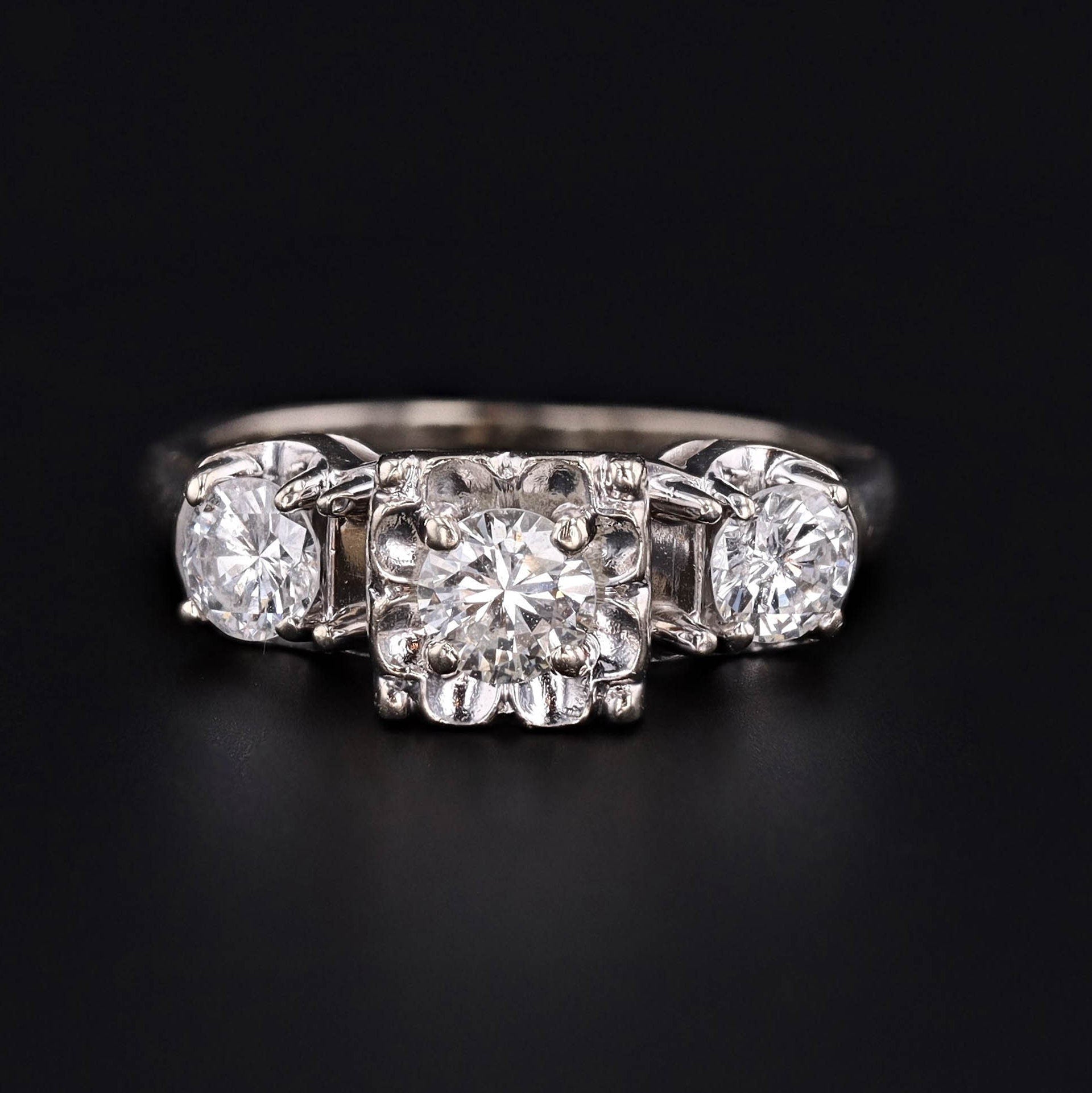 Vintage Diamond Engagement Ring of 14k White Gold