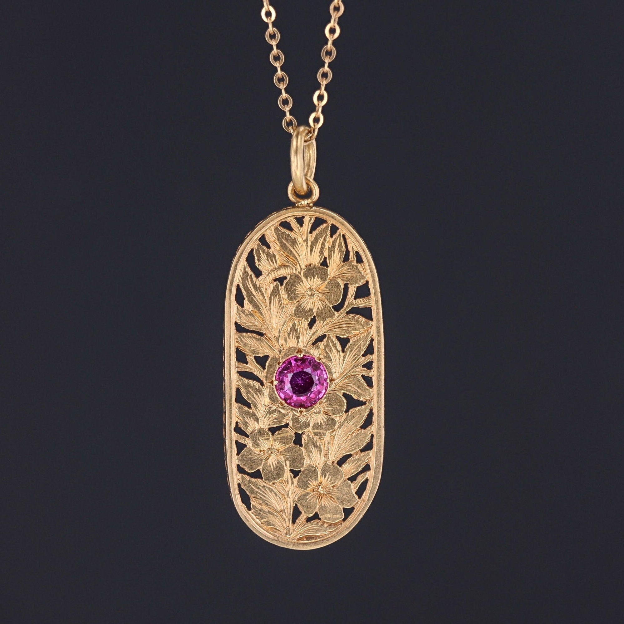 Antique Natural Untreated Ruby Pendant of 18k Gold