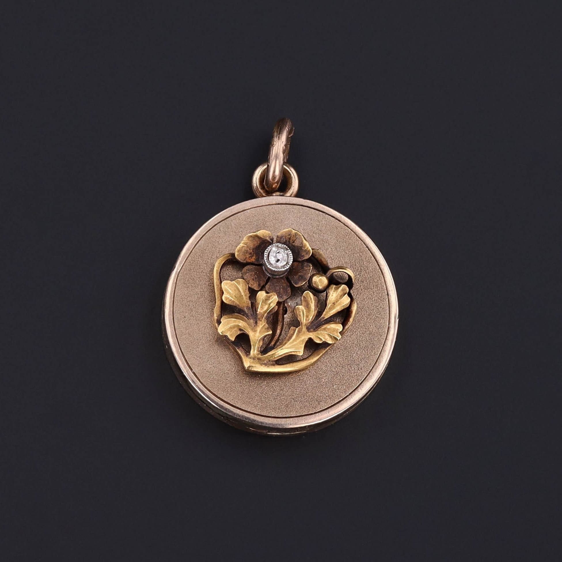 Antique Flower Locket of 10k Gold