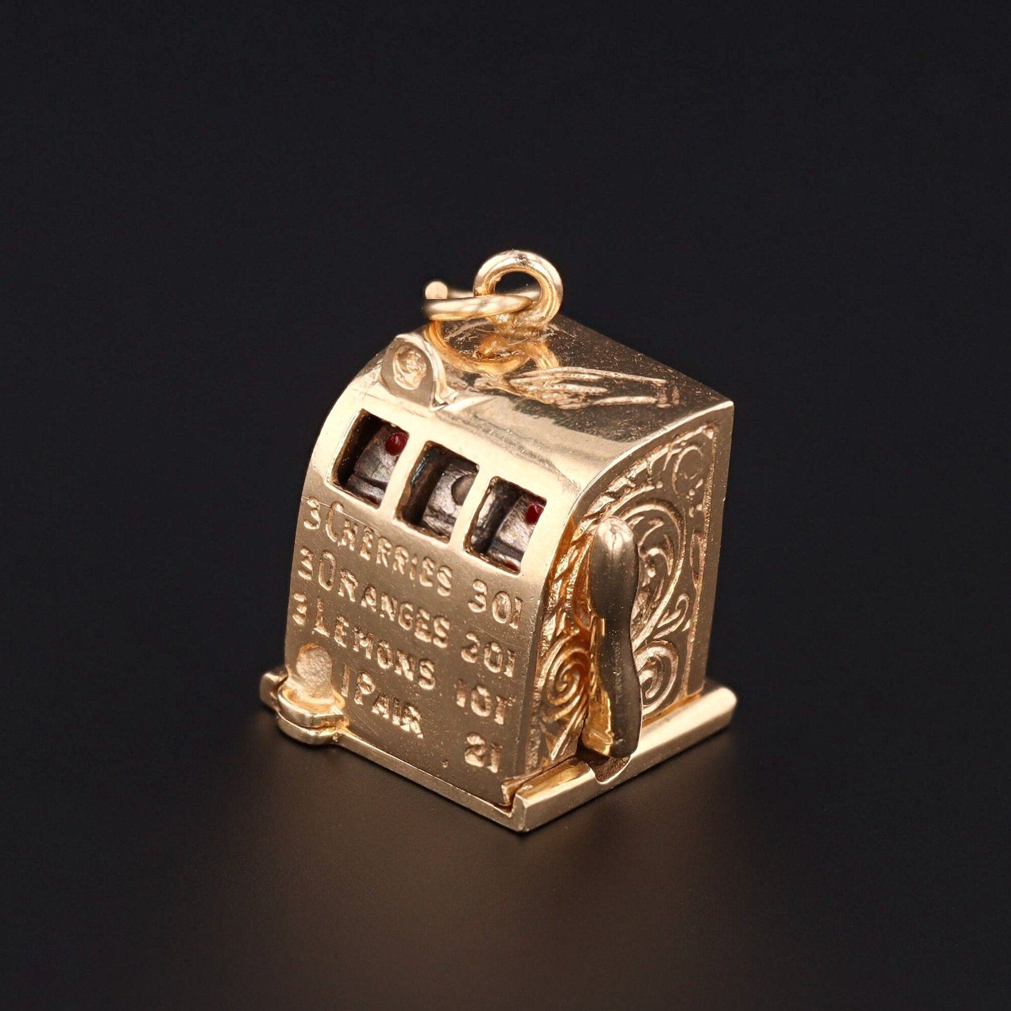 Vintage Moveable Slot Machine Charm of 14k Gold