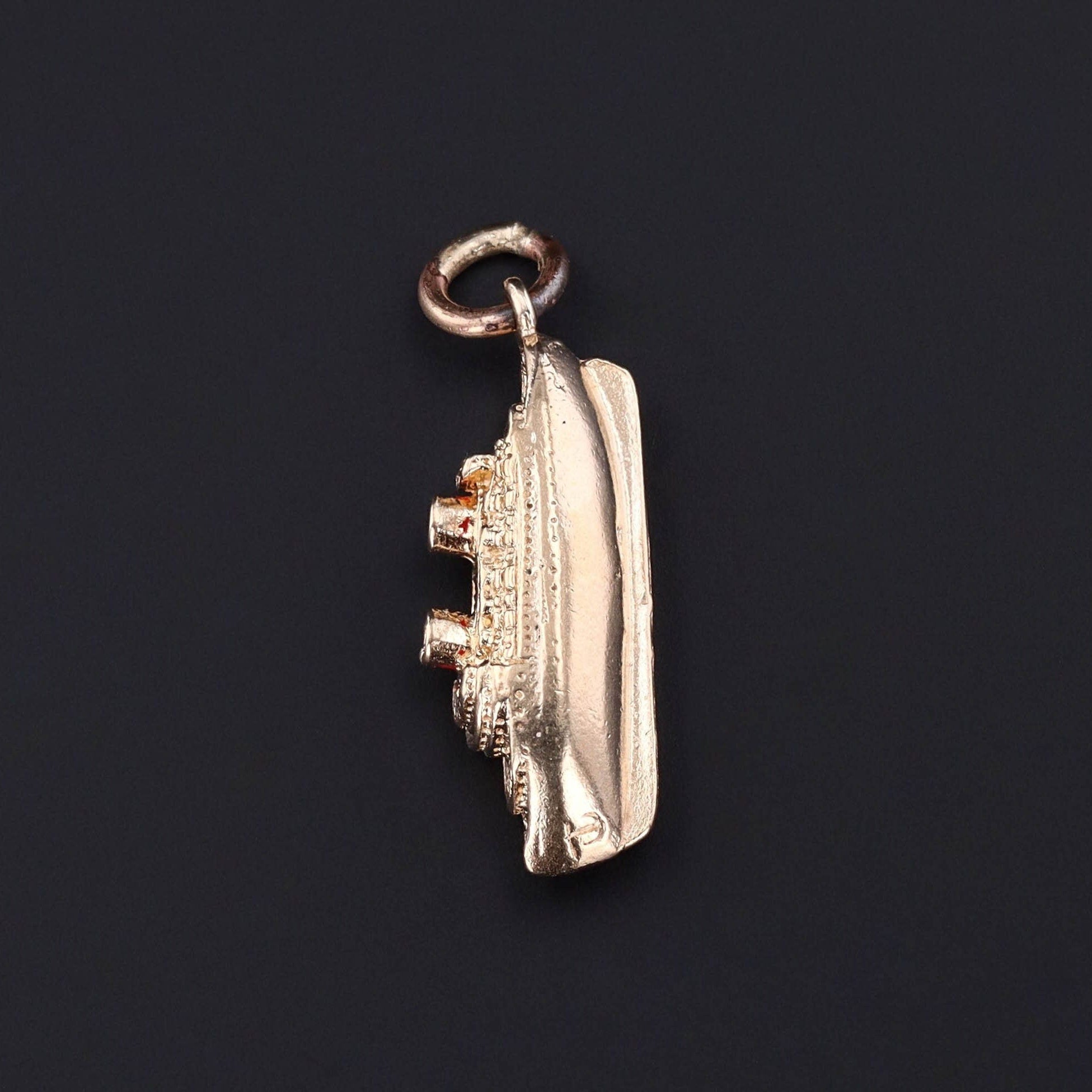 Vintage Ocean Liner Charm of 9ct Gold