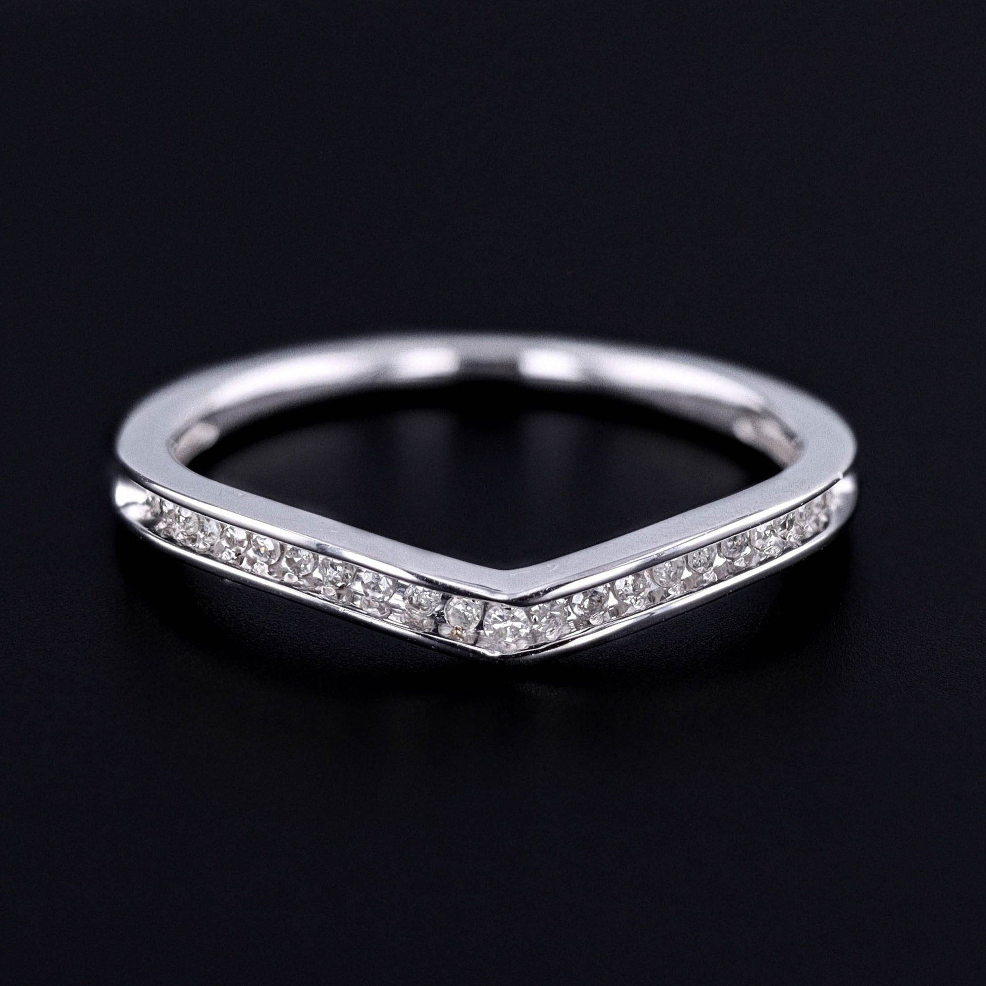 Vintage Diamond Chevron Band of 10k White Gold