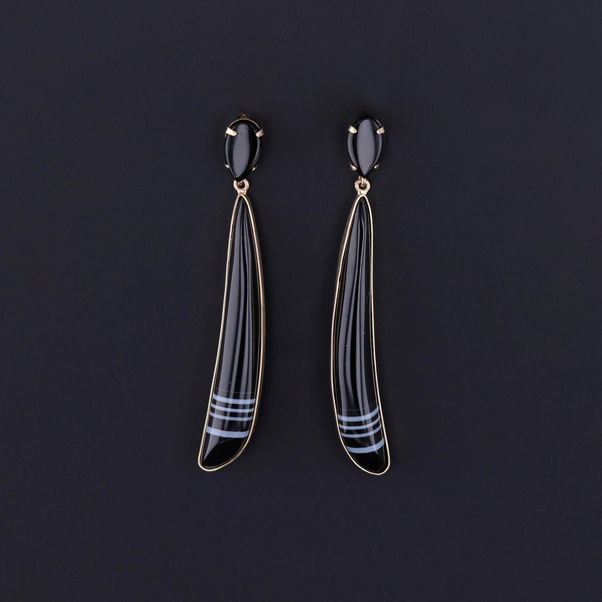 Banded Agate and Onyx Earrings of 14k Gold