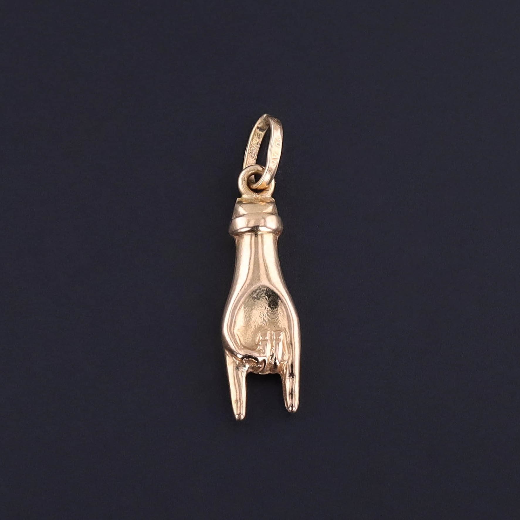 Vintage Mano Cornuto Charm of 18k Gold