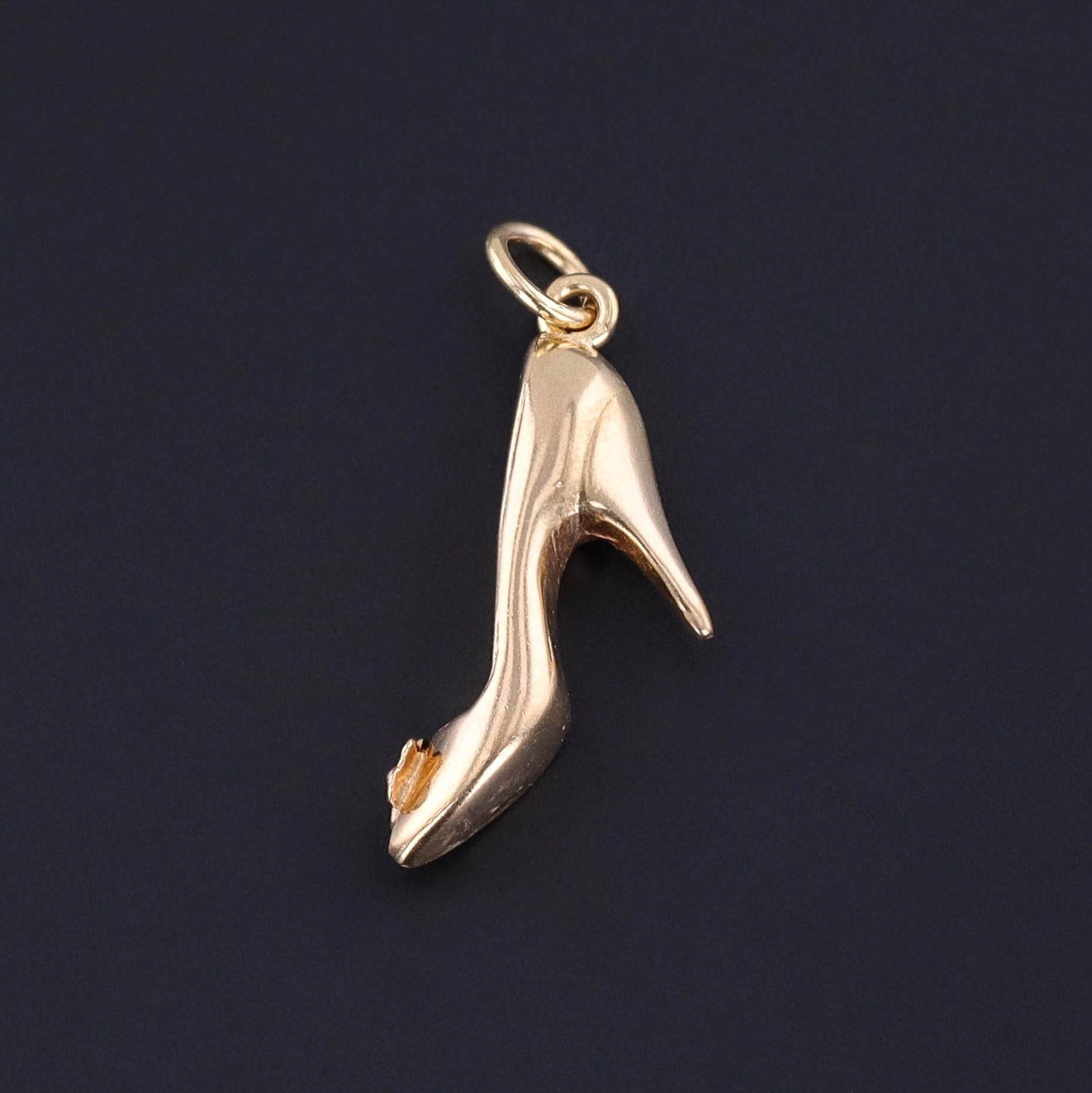 Vintage High Heel Charm of 18k Gold