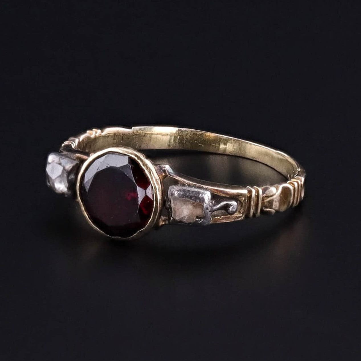 Georgian Garnet and Diamond Ring of 14k Gold