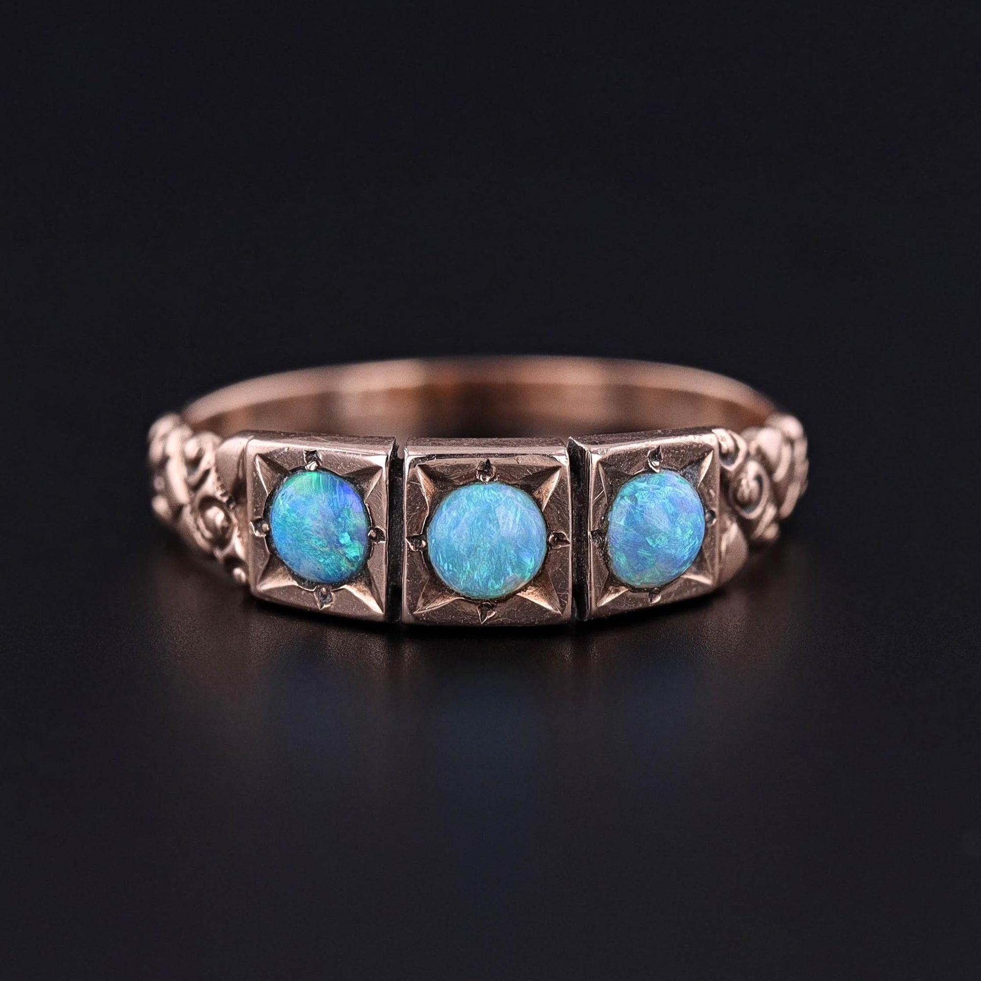 DROP ** Antique Opal Band of 10k Gold