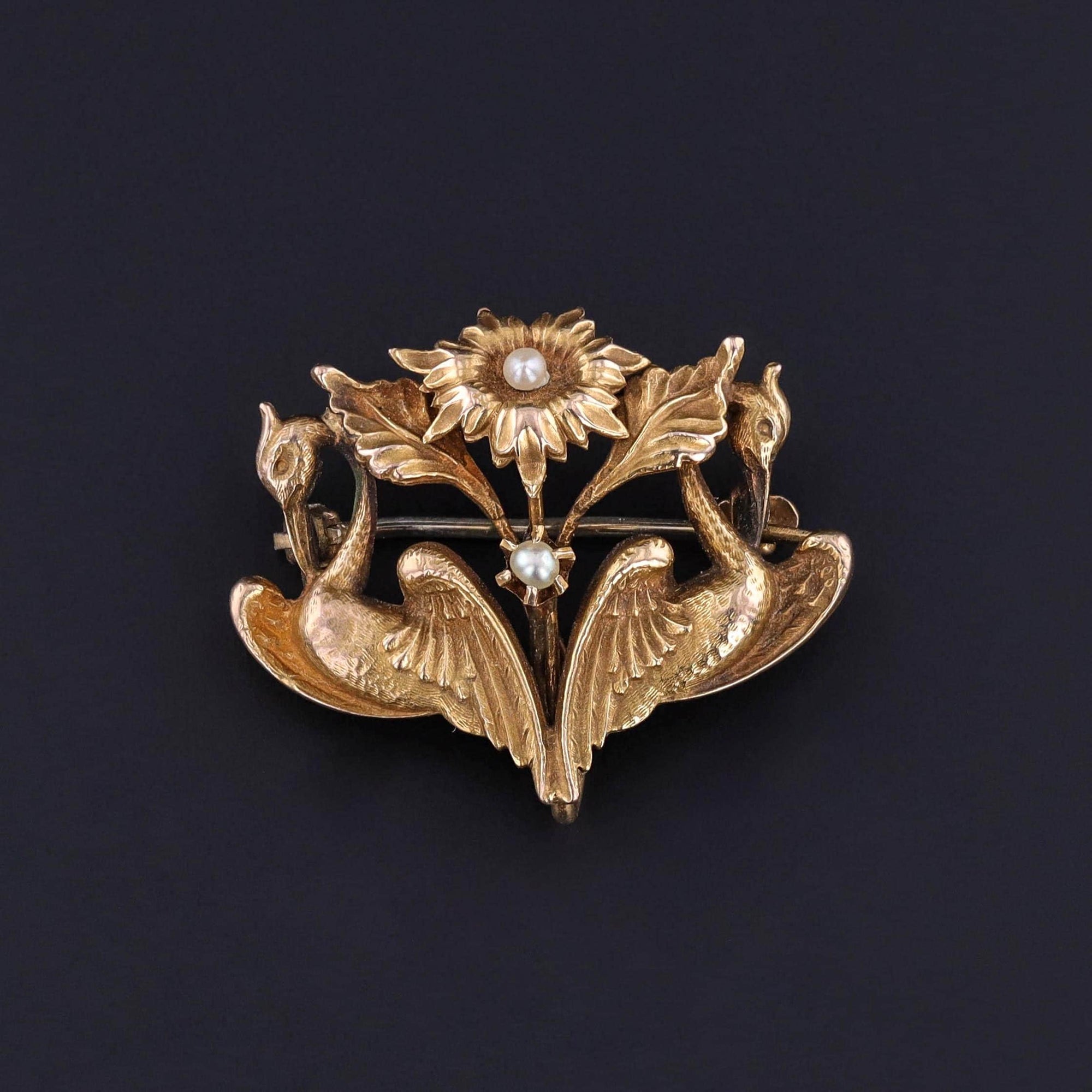 Art Nouveau Swan Brooch of 10k Gold