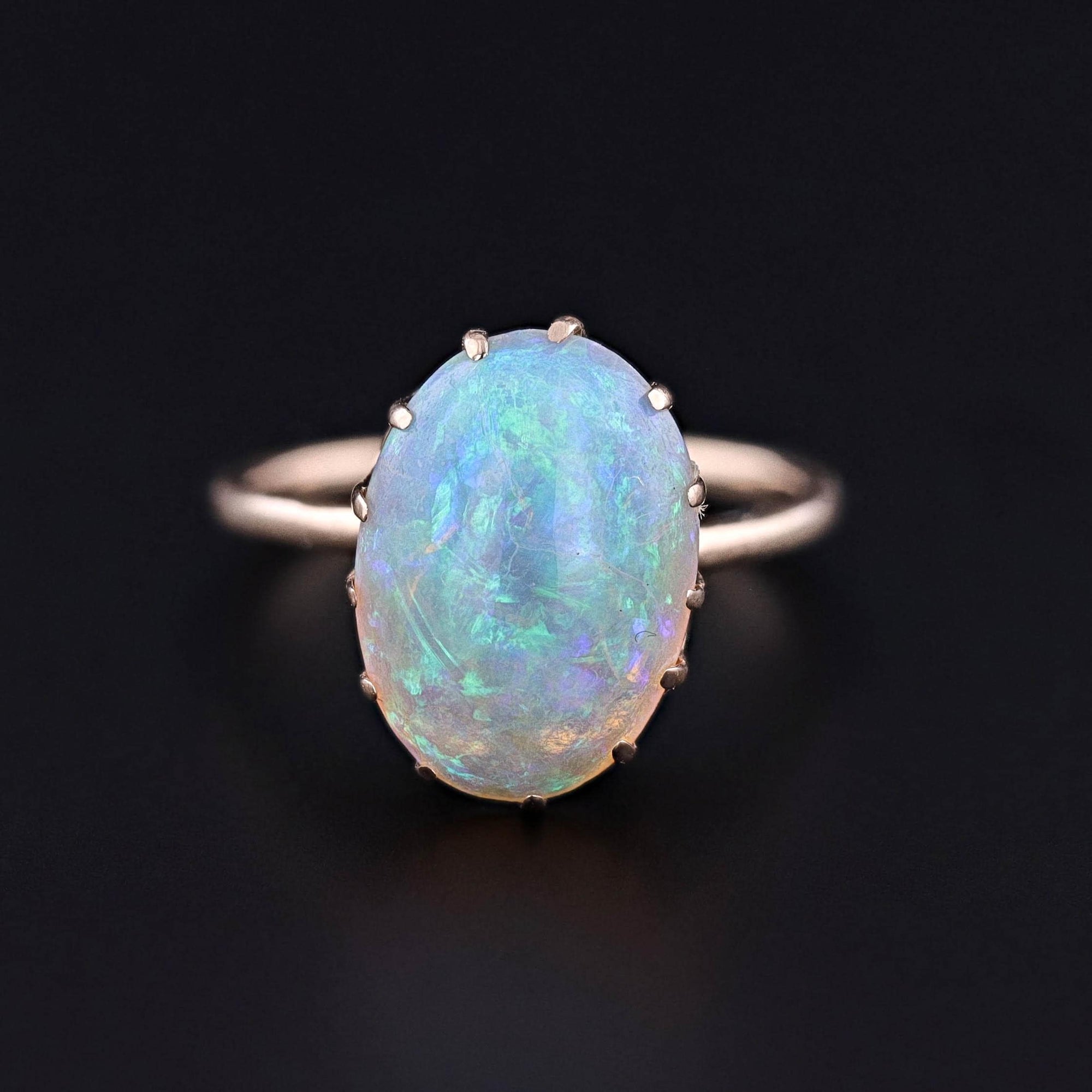 DROP ** Antique Crystal Opal Ring of 10k Gold