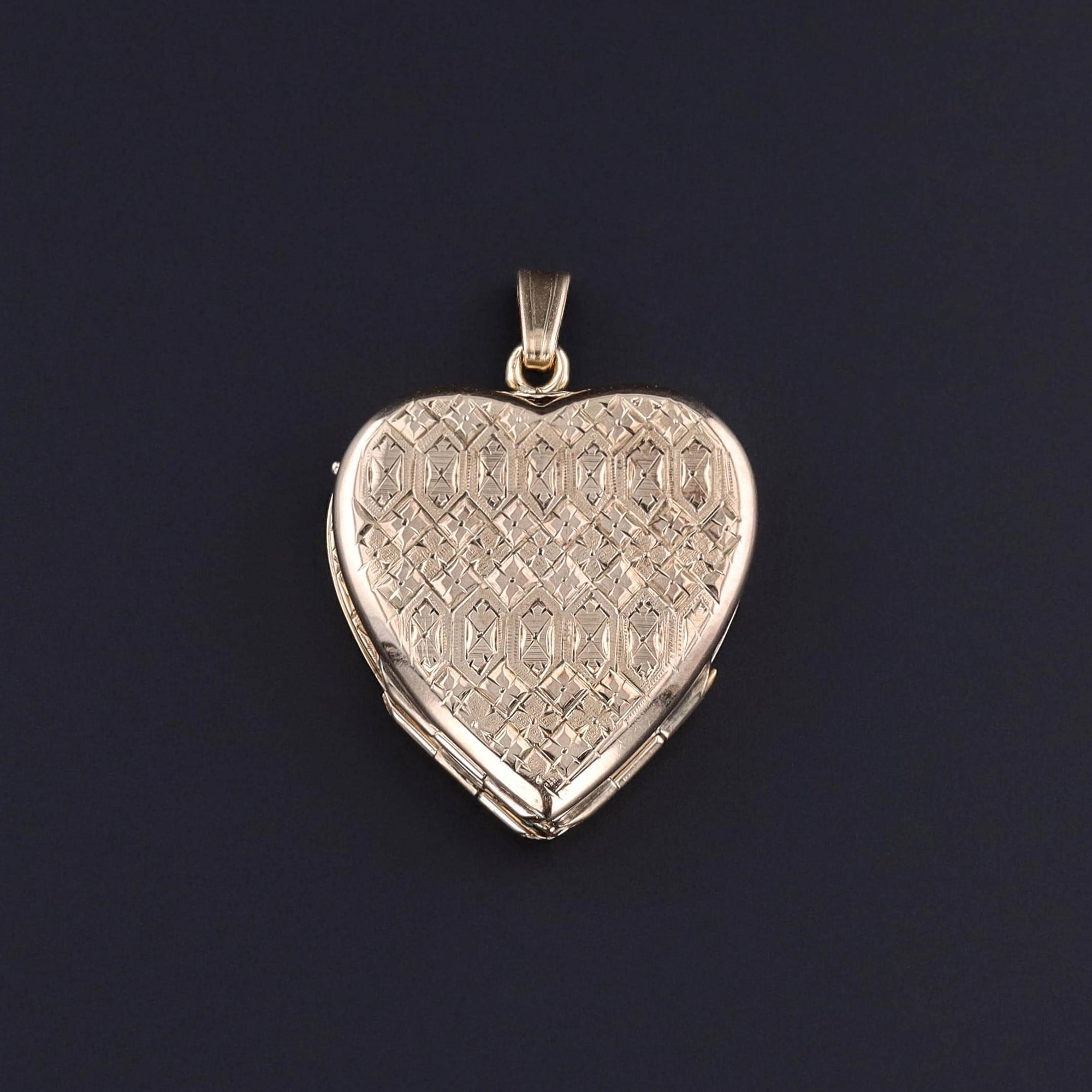 Antique Heart Locket of 14k Gold