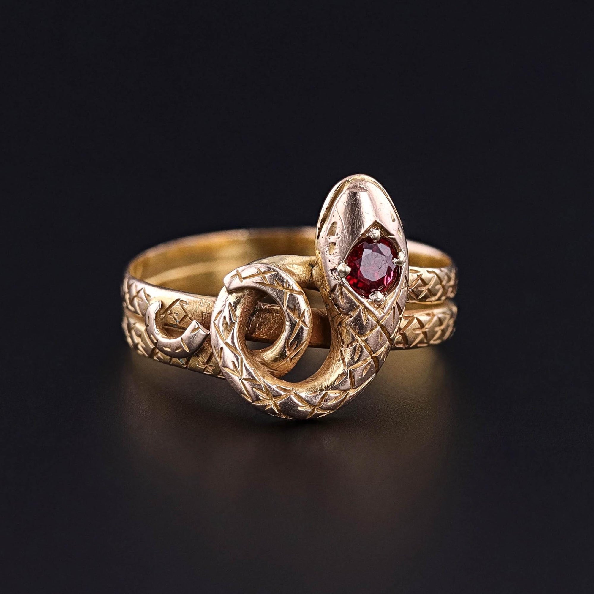 Antique Ruby Snake Ring of 15ct Gold