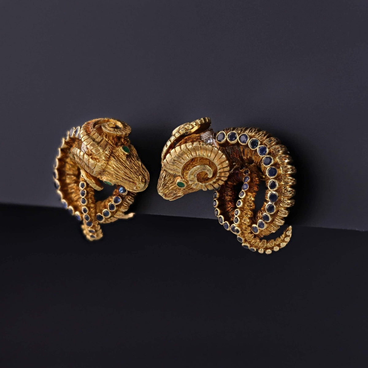 Lalaounis Greece Ram&#39;s Head Earrings of 18k Gold - Trademark Antiques
