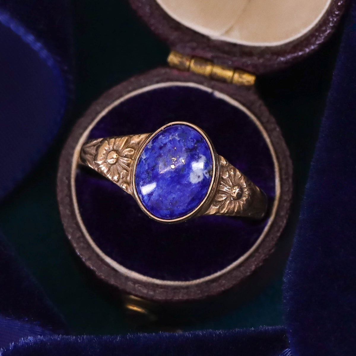 ☆ラピスラズリ ロザリオ☆ ~Lapis Lazuli~ Gold ver. High Karat Gold Necklace with Lapis Lazuli Beads CA 1970