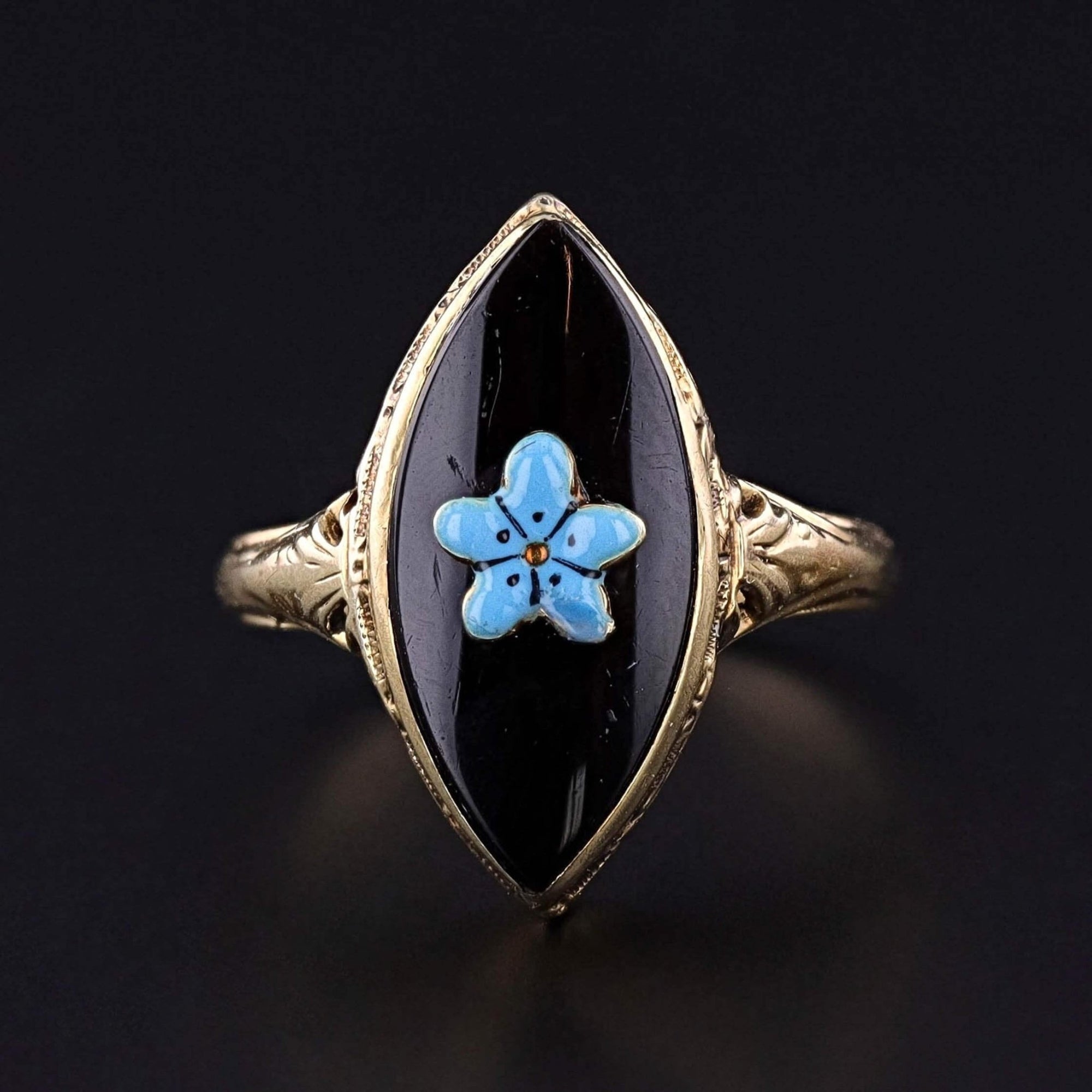 Price - $500 to $999.99 - Trademark Antiques