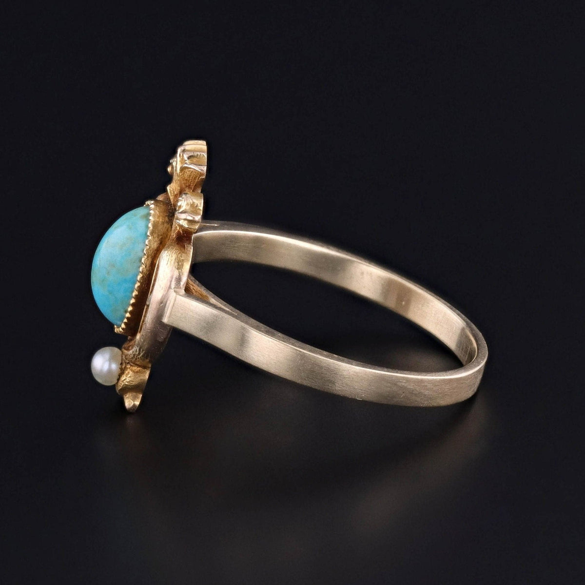 Turquoise Egyptian Revival Ring of 14k Gold - Trademark Antiques