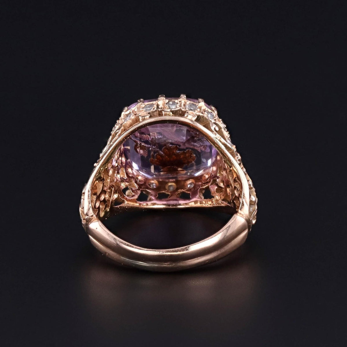 Victorian Amethyst and Bird Ring of 18k Gold - Trademark Antiques