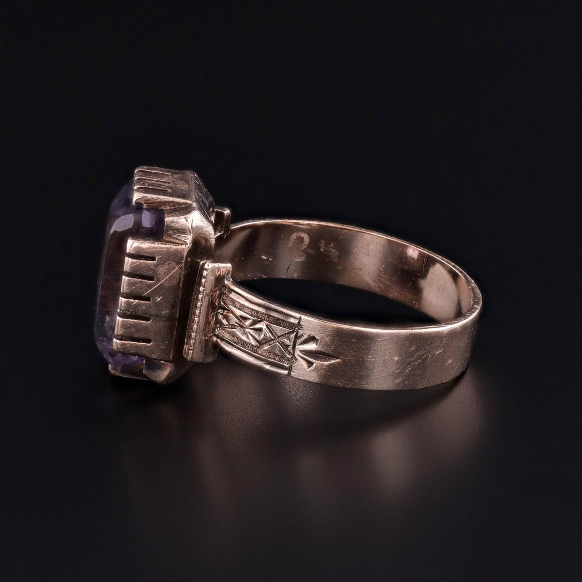 Victorian Amethyst Ring of 8ct Gold - Trademark Antiques