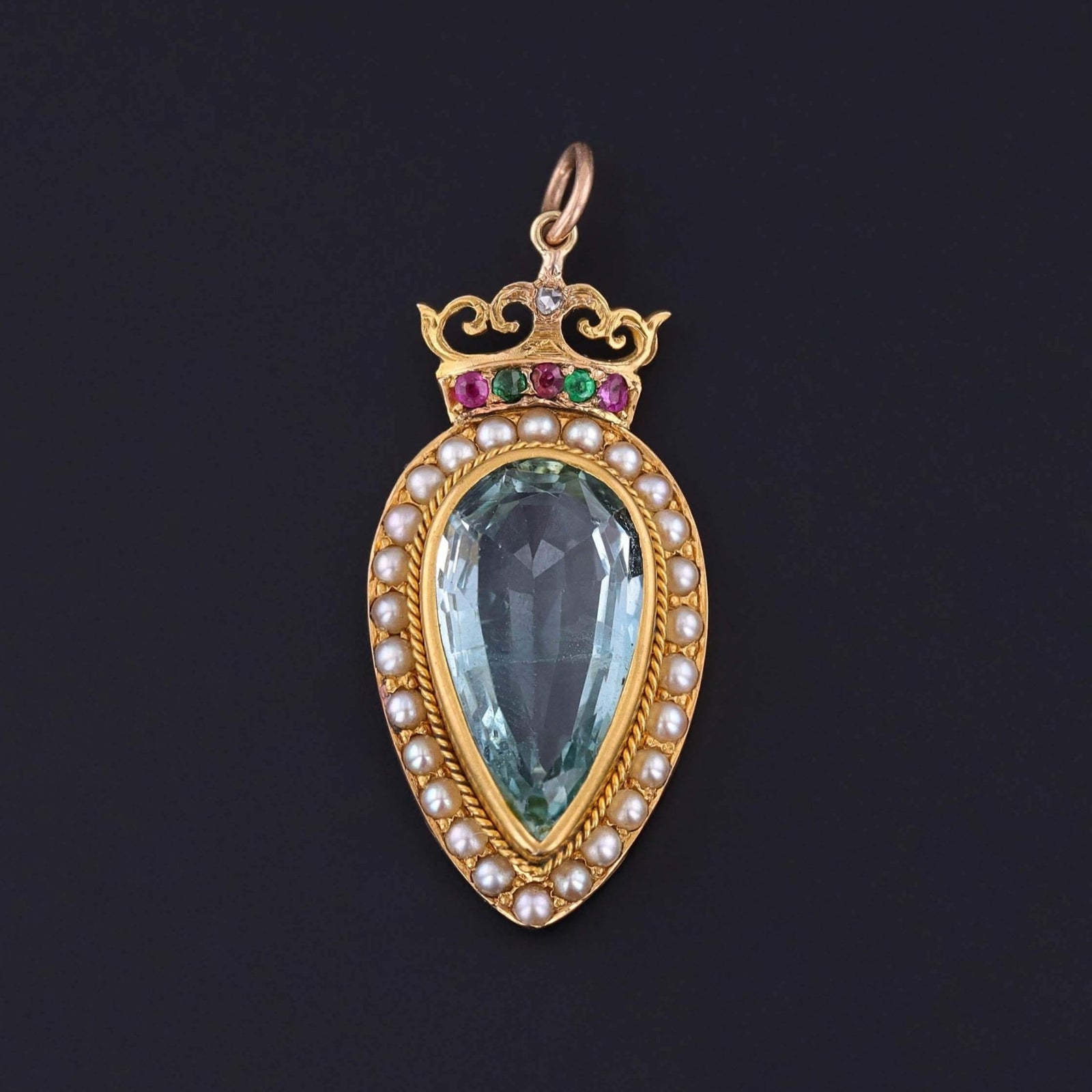 Victorian Aquamarine Pendant of 14k Gold - Trademark Antiques