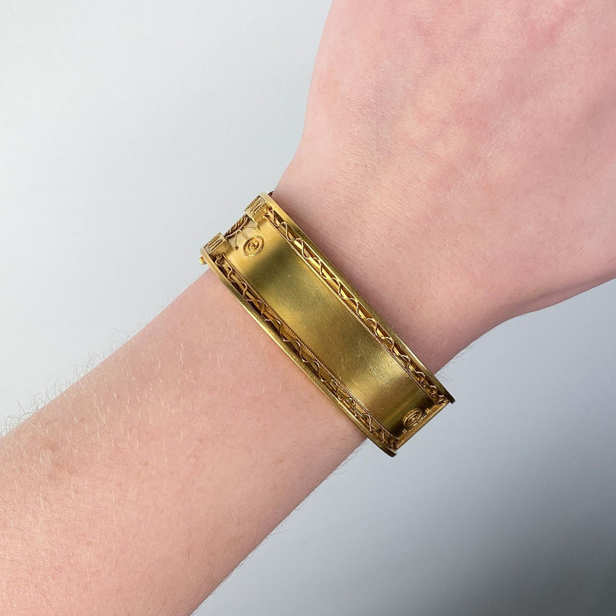 Victorian Bracelet Pair of 14k Gold - Trademark Antiques