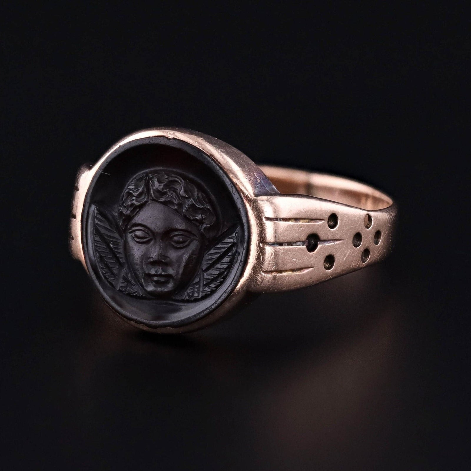 Victorian Carnelian Cherub Cameo Ring of 10k Gold - Trademark Antiques