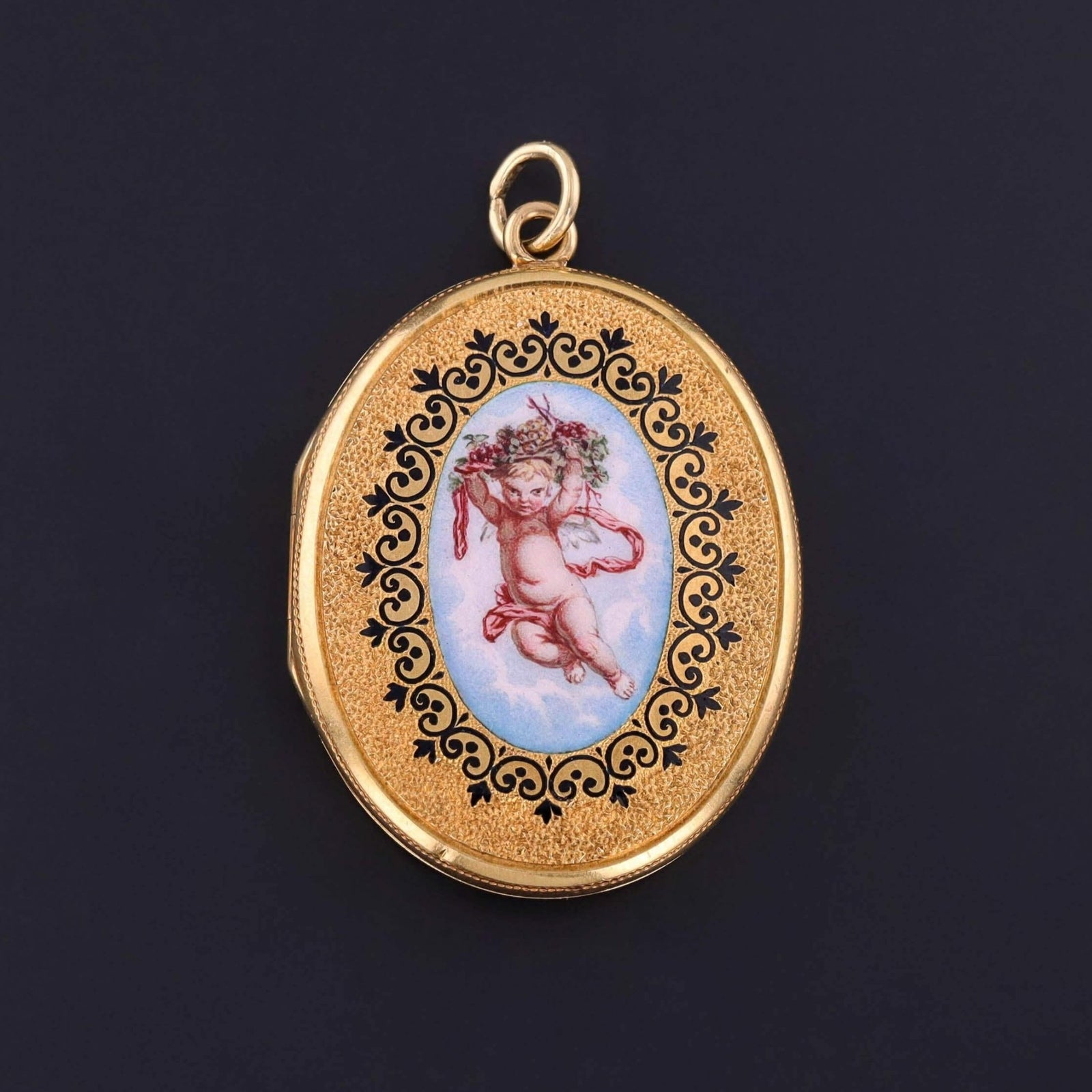 Victorian Cherub Locket of 18k Gold - Trademark Antiques