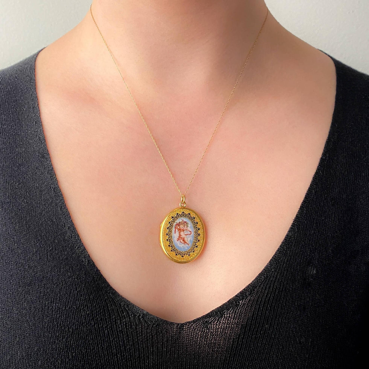 Victorian Cherub Locket of 18k Gold - Trademark Antiques
