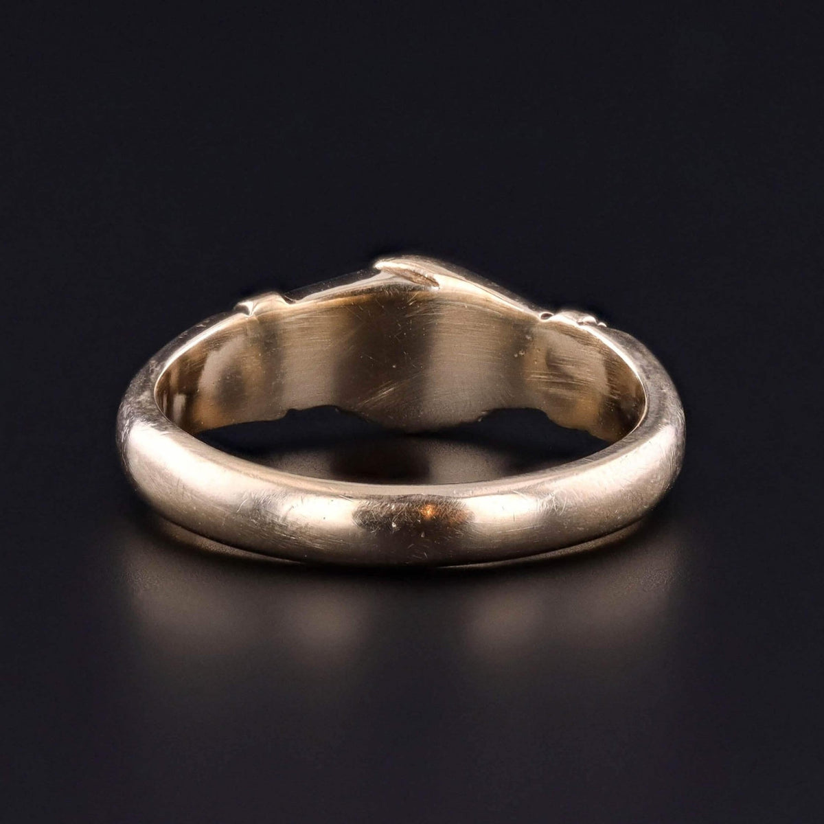 Victorian Fede Ring of 9ct Gold - Trademark Antiques