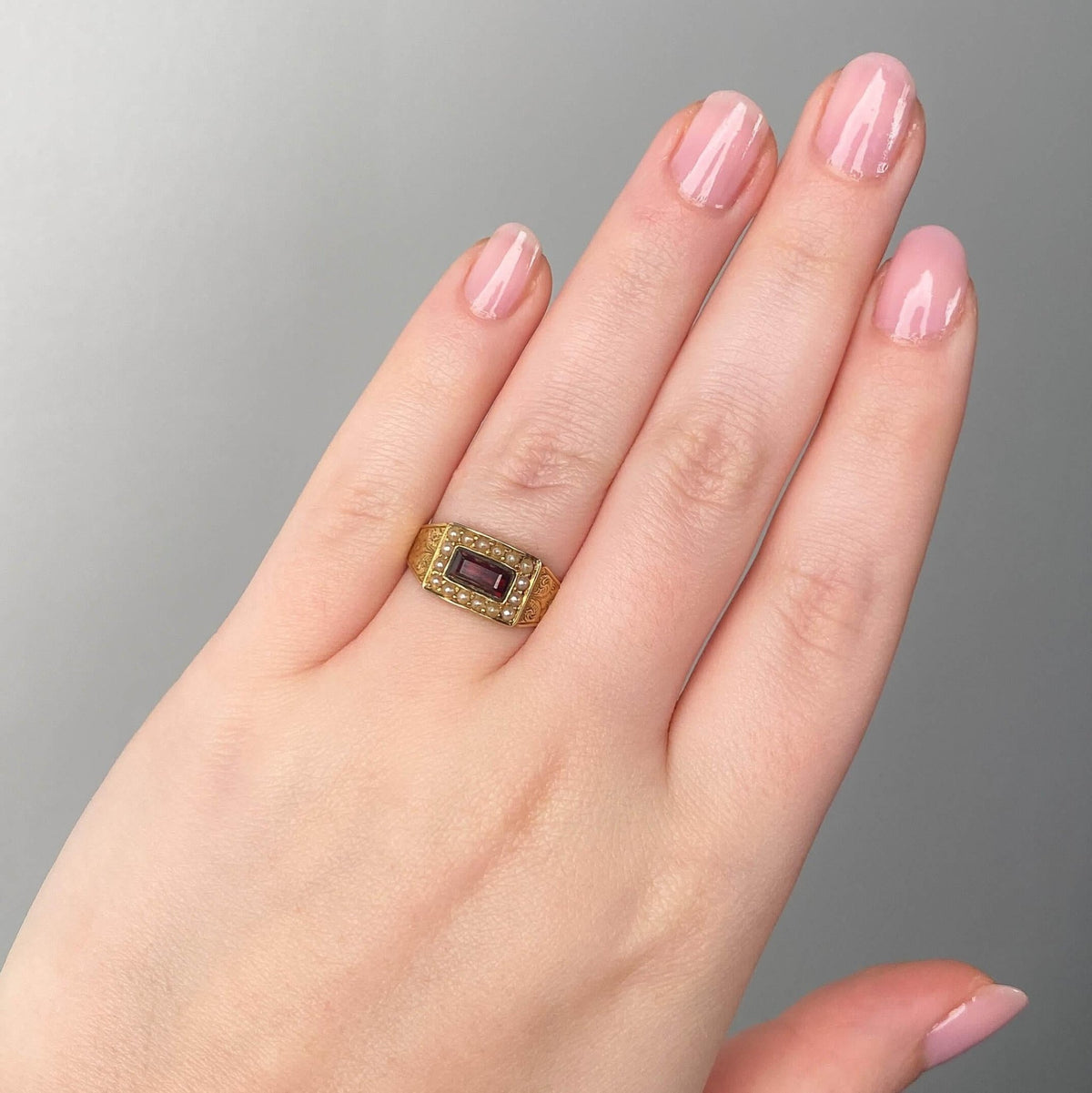 Victorian Garnet and Pearl Ring of 15k Gold - Trademark Antiques