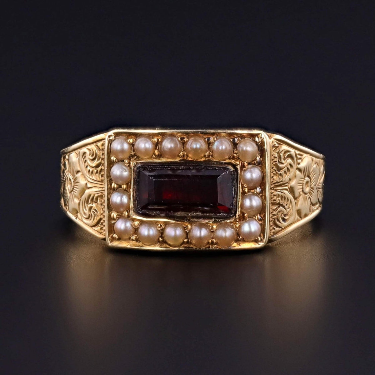 Victorian Garnet and Pearl Ring of 15k Gold - Trademark Antiques