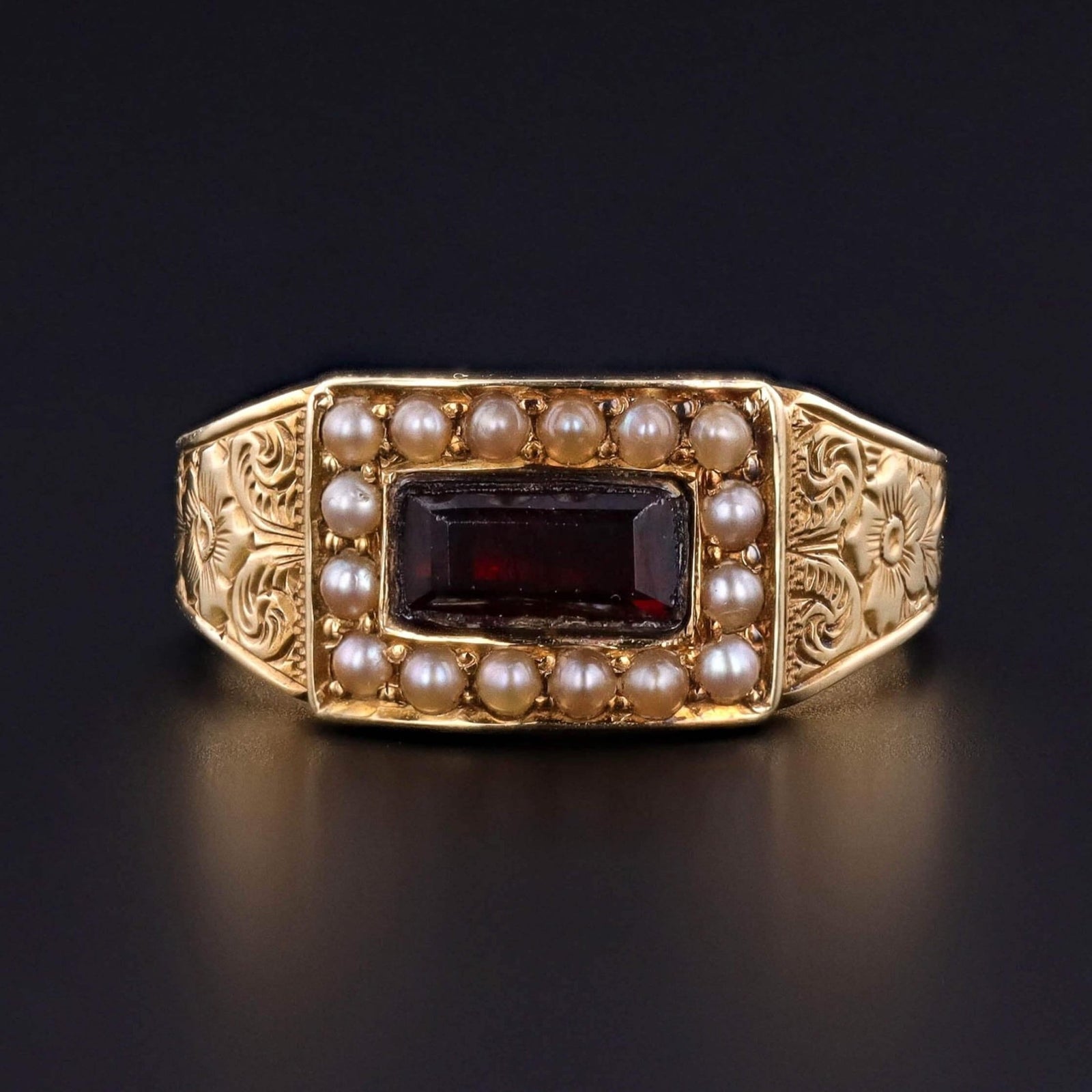 Victorian Garnet and Pearl Ring of 15k Gold - Trademark Antiques
