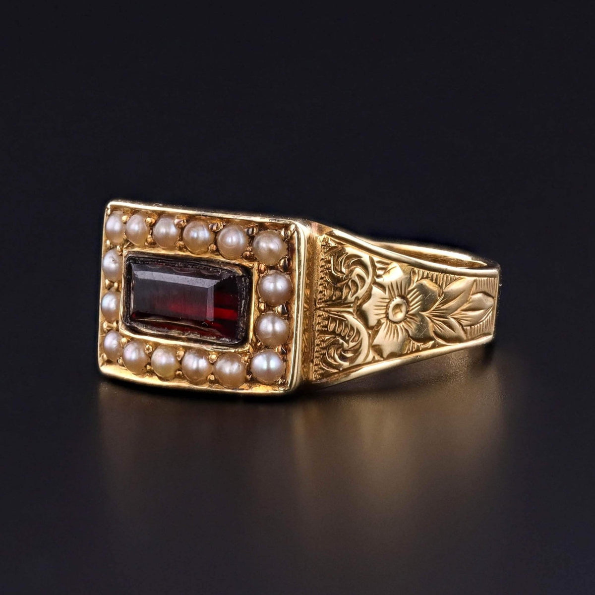 Victorian Garnet and Pearl Ring of 15k Gold - Trademark Antiques