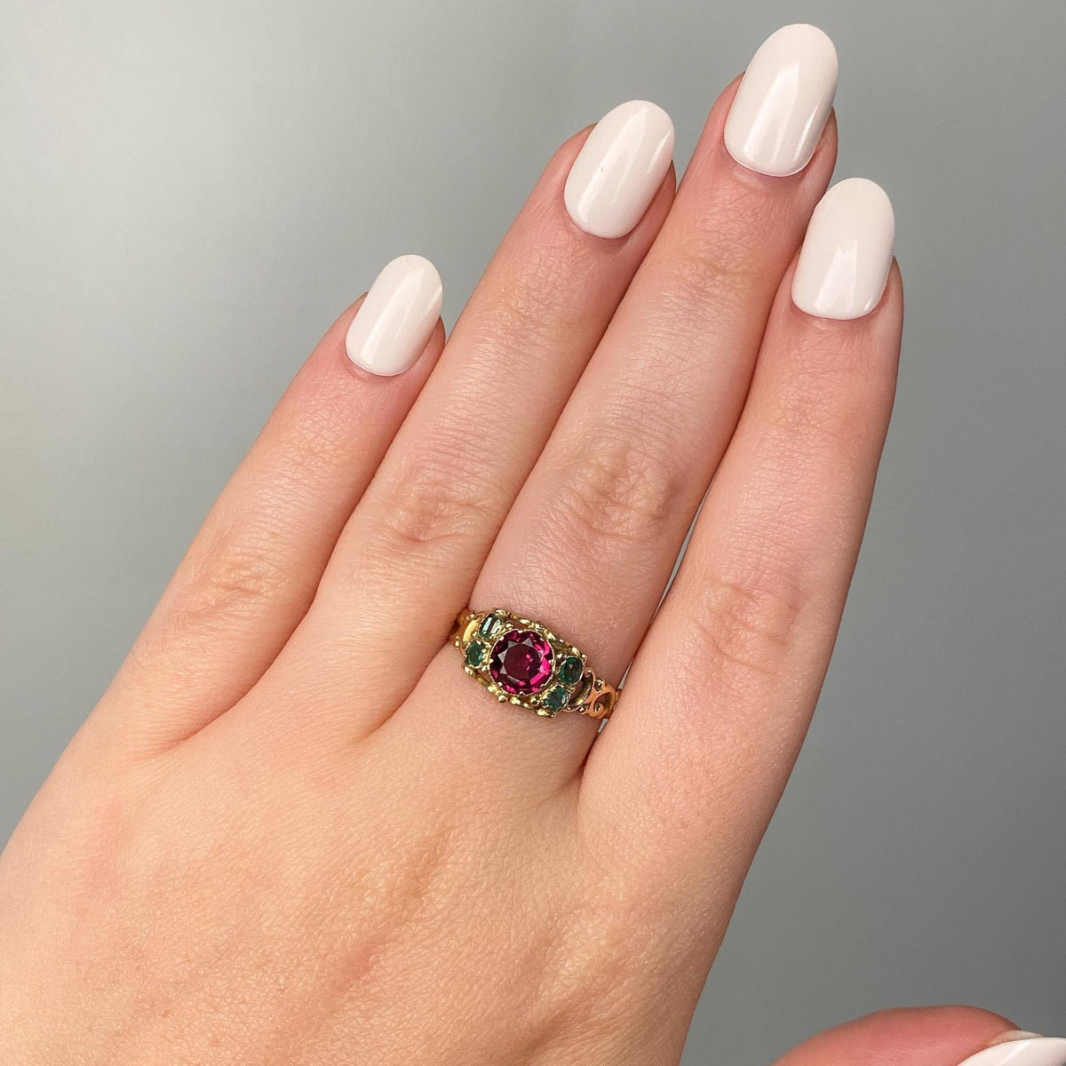 Victorian Garnet Ring of 12k Gold - Trademark Antiques
