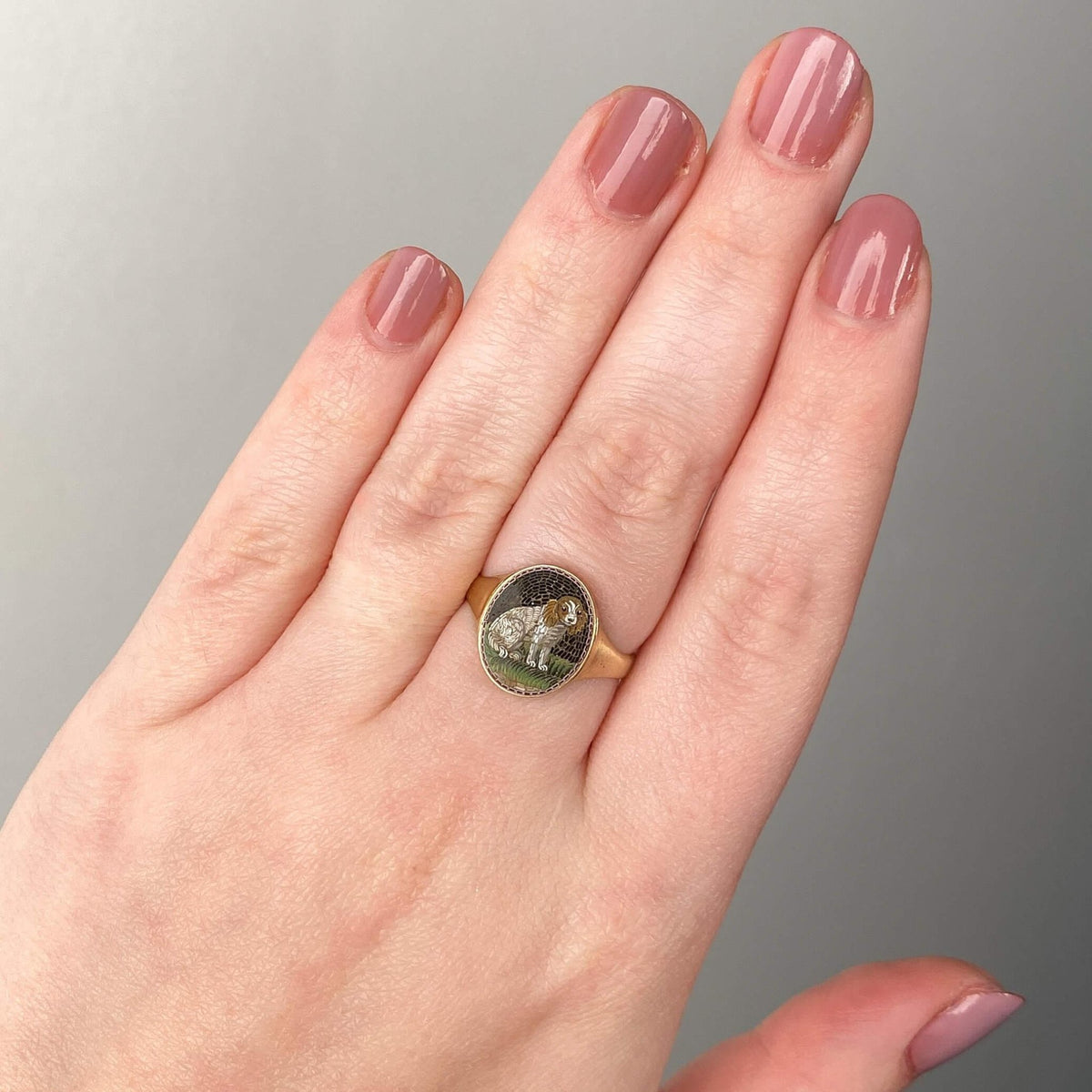 Victorian Micromosaic Dog Ring of 18k and 14k Gold - Trademark Antiques