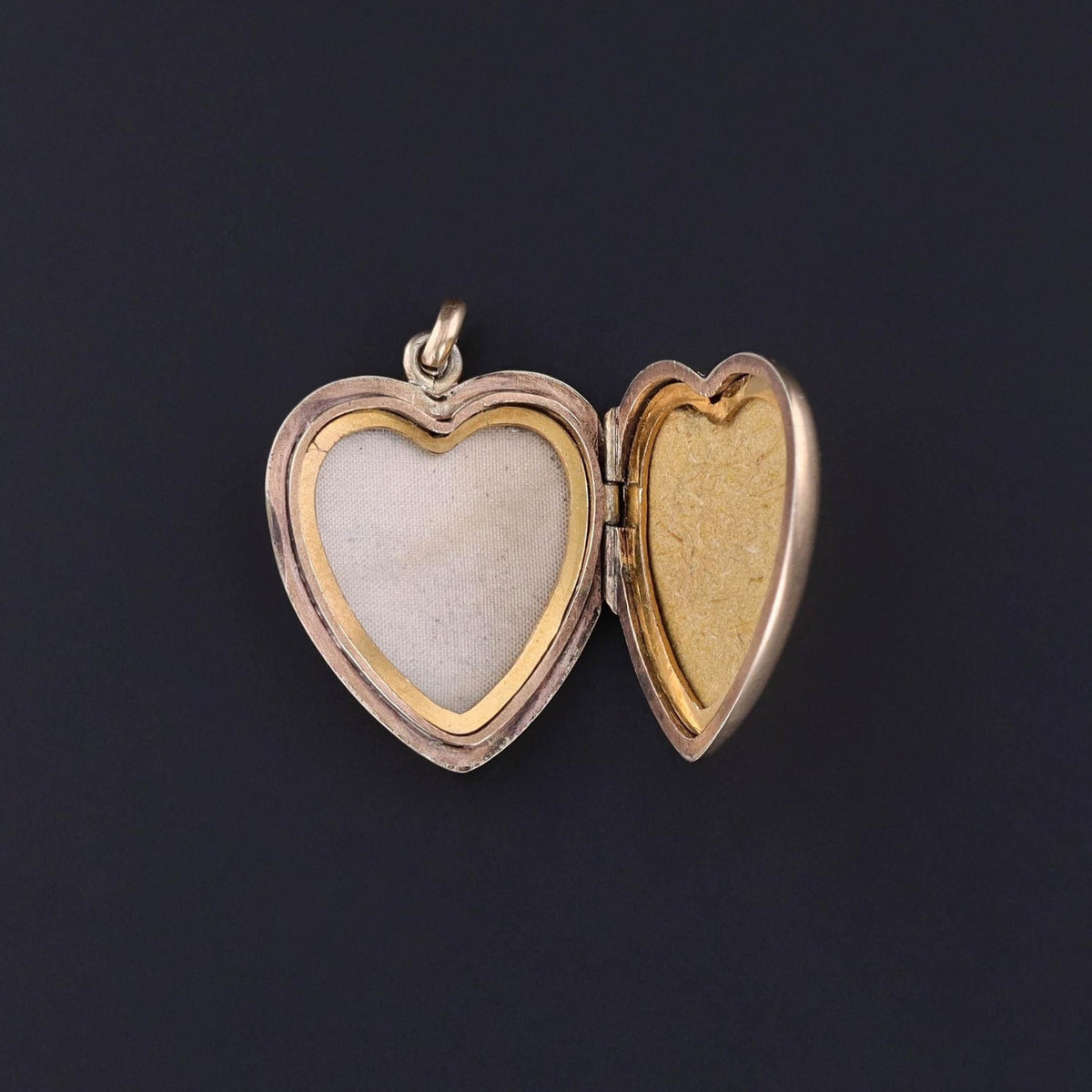 Victorian Mizpah Heart Locket of 7ct Gold - Trademark Antiques