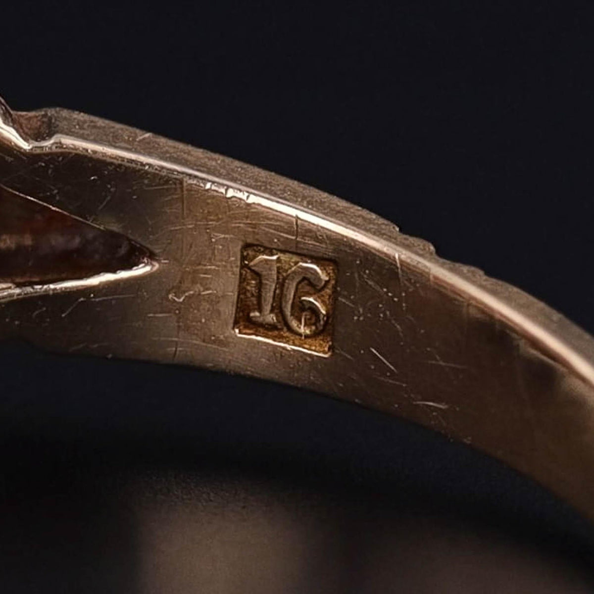 Victorian Regard Acrostic Ring of 16ct Gold - Trademark Antiques