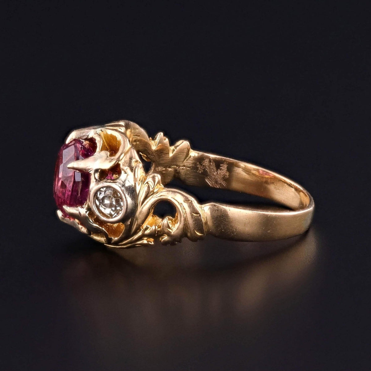 Victorian Rubellite Tourmaline and Diamond Ring of 18k Gold - Trademark Antiques