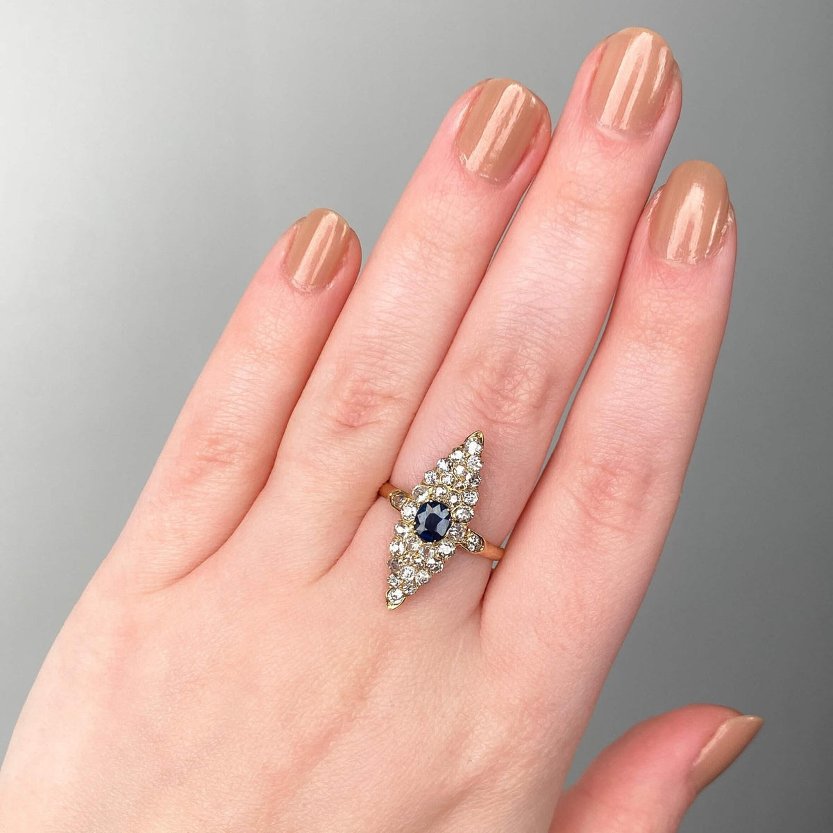 Victorian Sapphire and Diamond Navette Ring of 18k Gold - Trademark Antiques