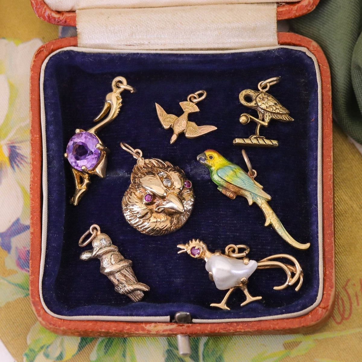 Vintage Amethyst Bird Pendant of 14k Gold - Trademark Antiques