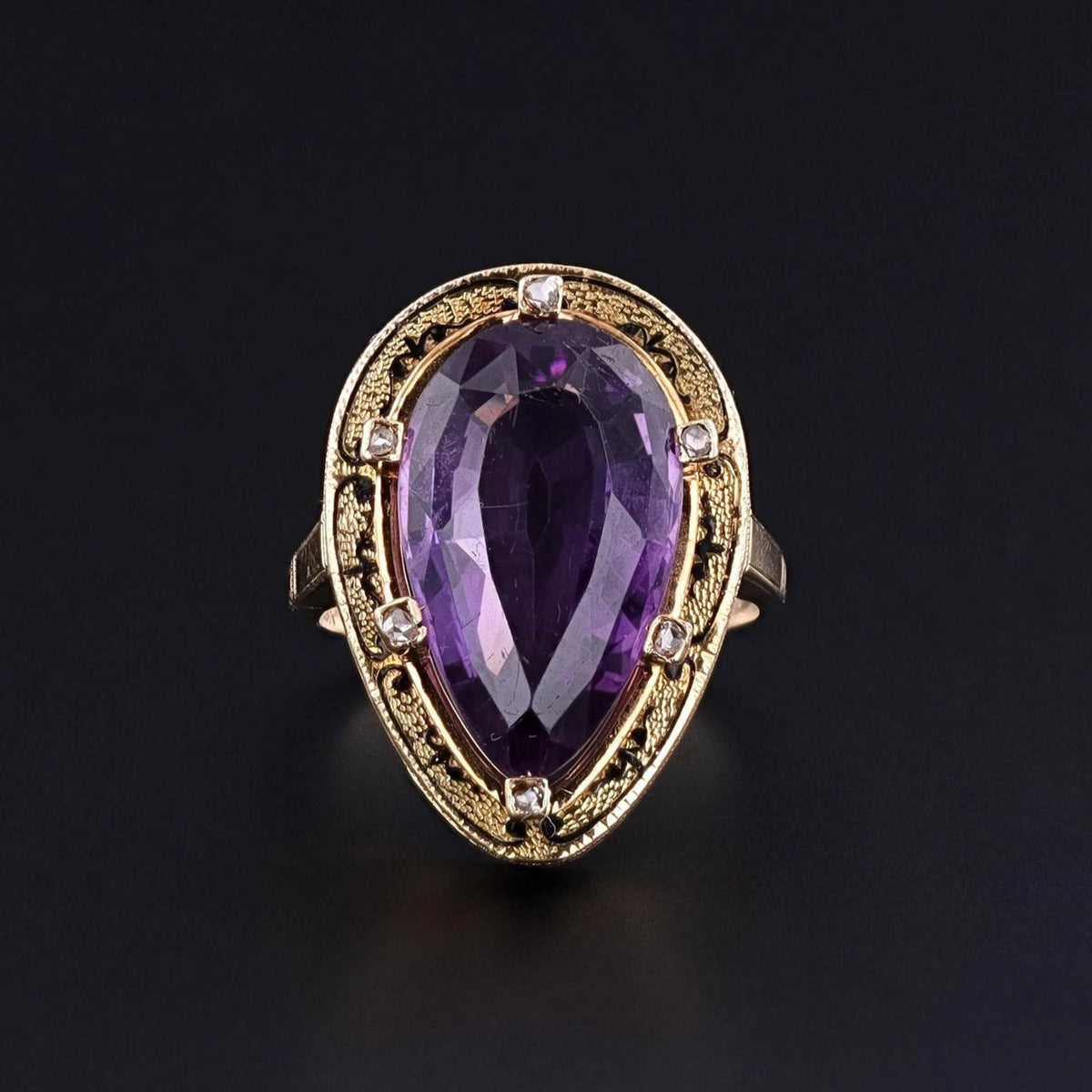 Vintage Amethyst &amp; Diamond Ring of 18k Gold - Trademark Antiques