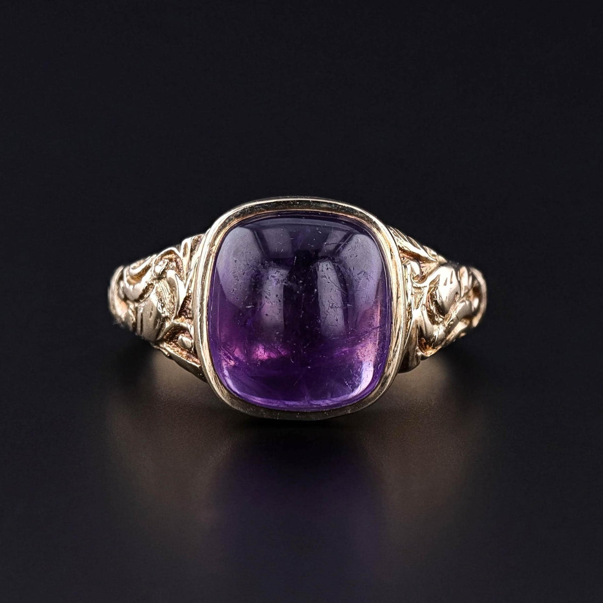 Vintage Amethyst Ring of 9ct Gold - Trademark Antiques